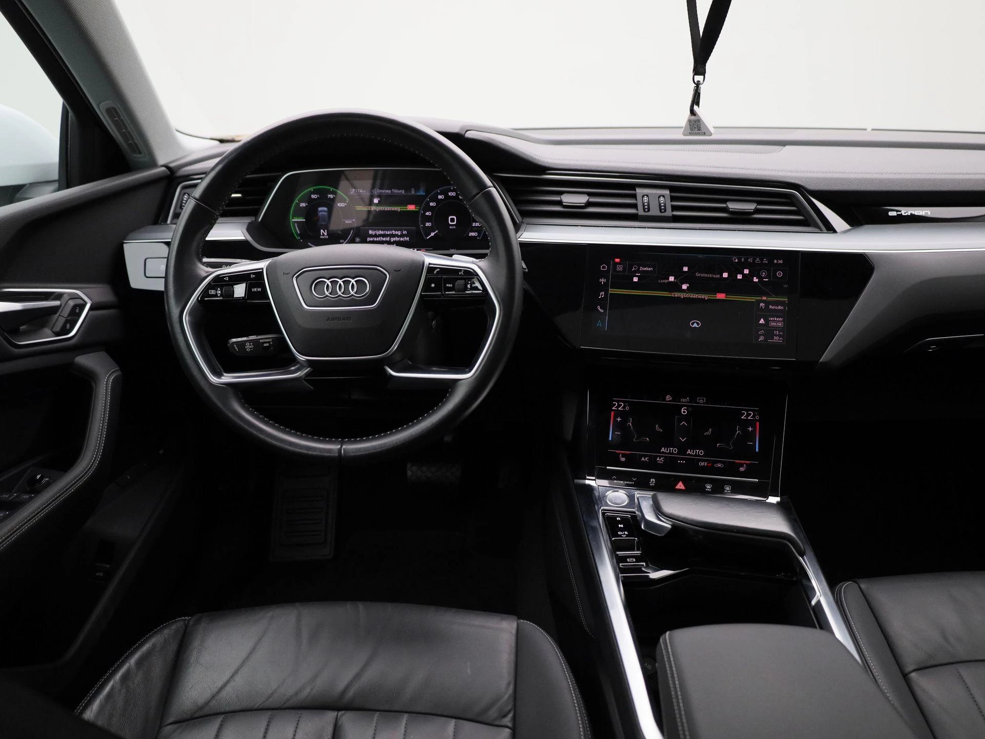 Audi-e-tron-image-6