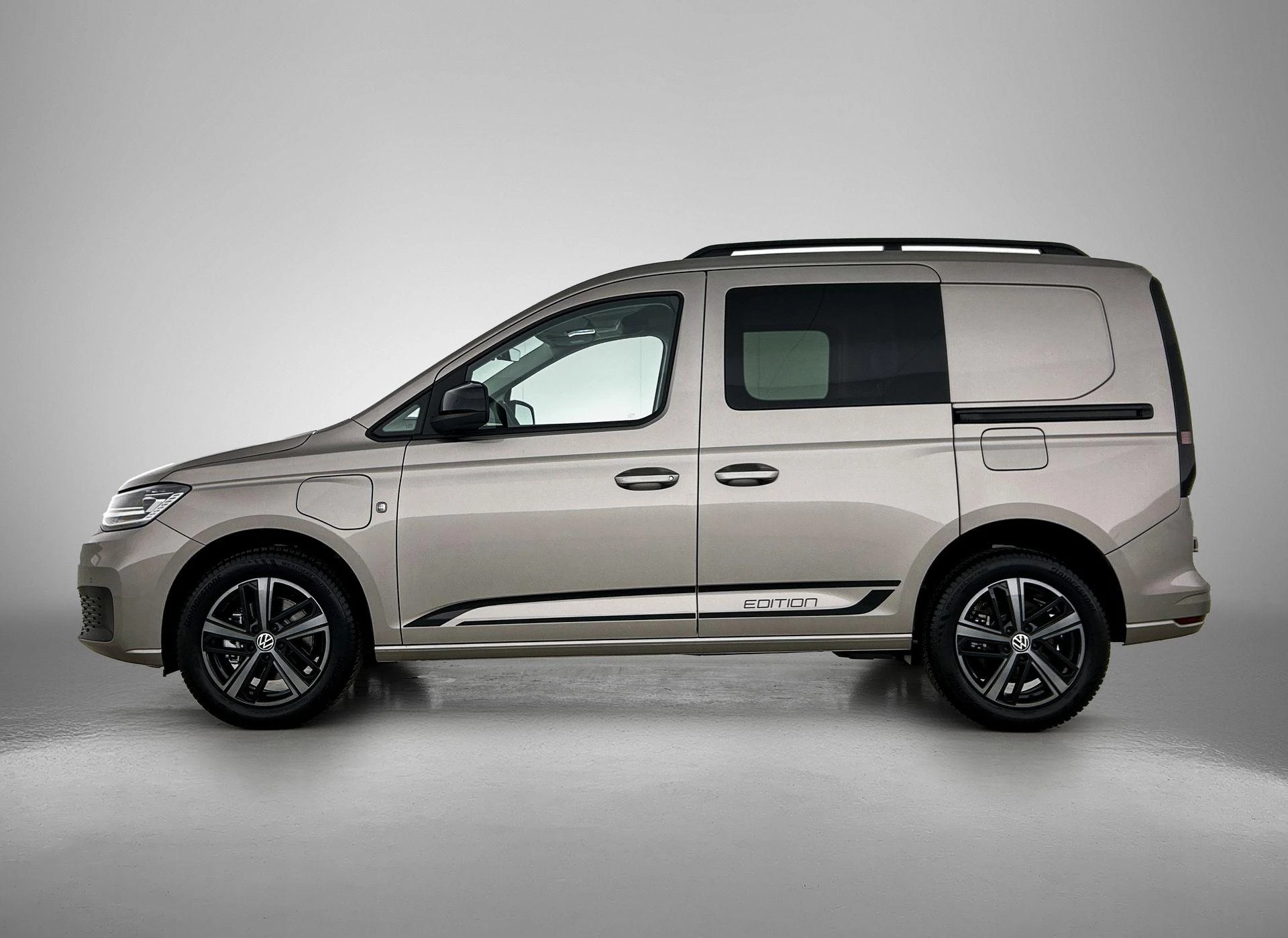 Volkswagen-Caddy-image-1