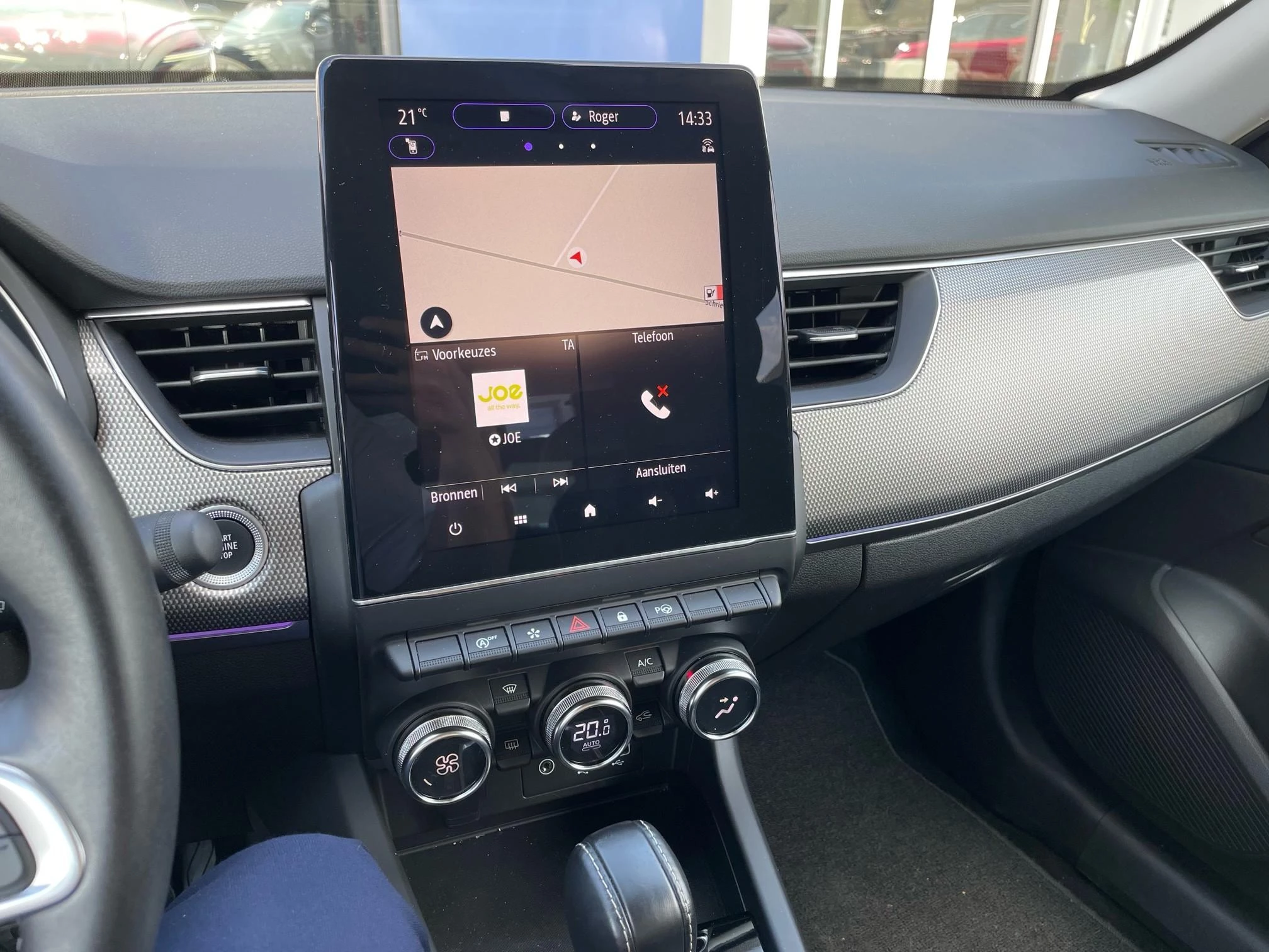 Renault-Arkana-image-10