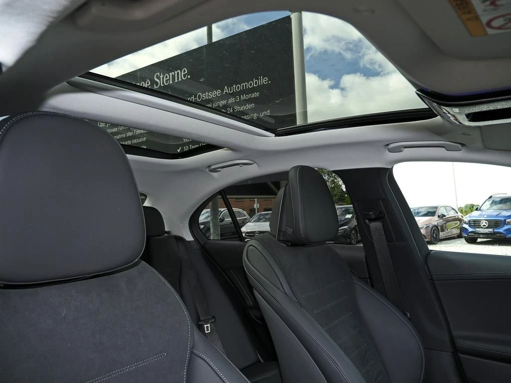 Mercedes-Benz-C-Klasse 180-image-14