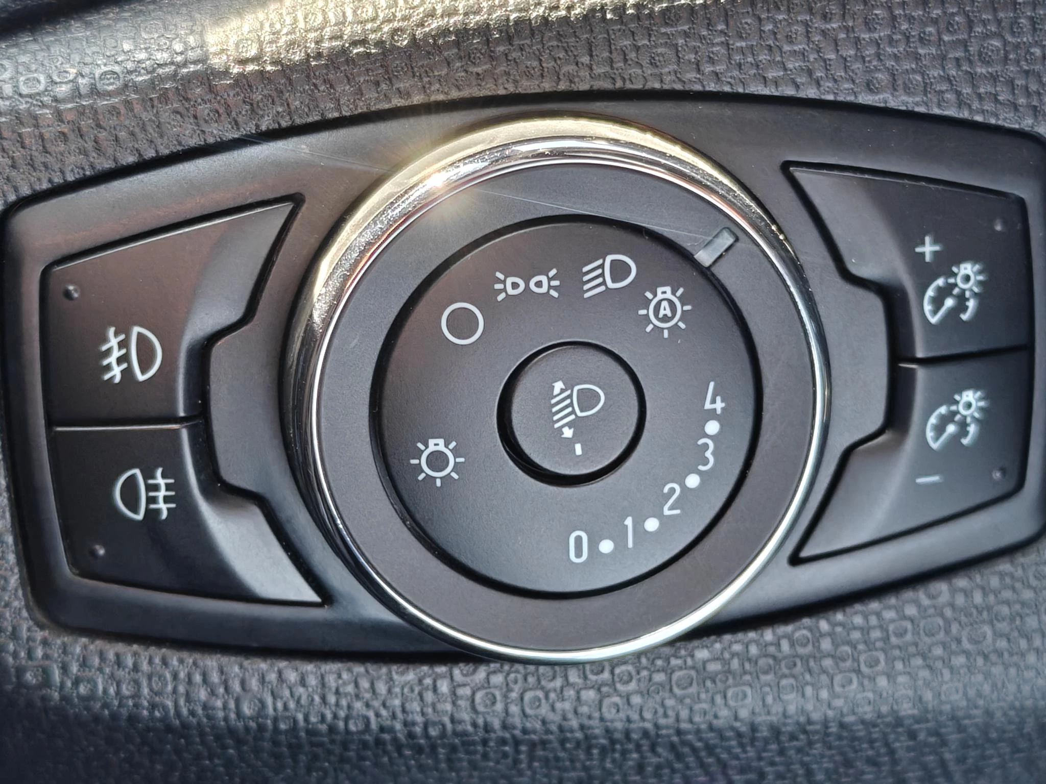 Ford EcoSport ST Line - Camera - B&O -Winterpack