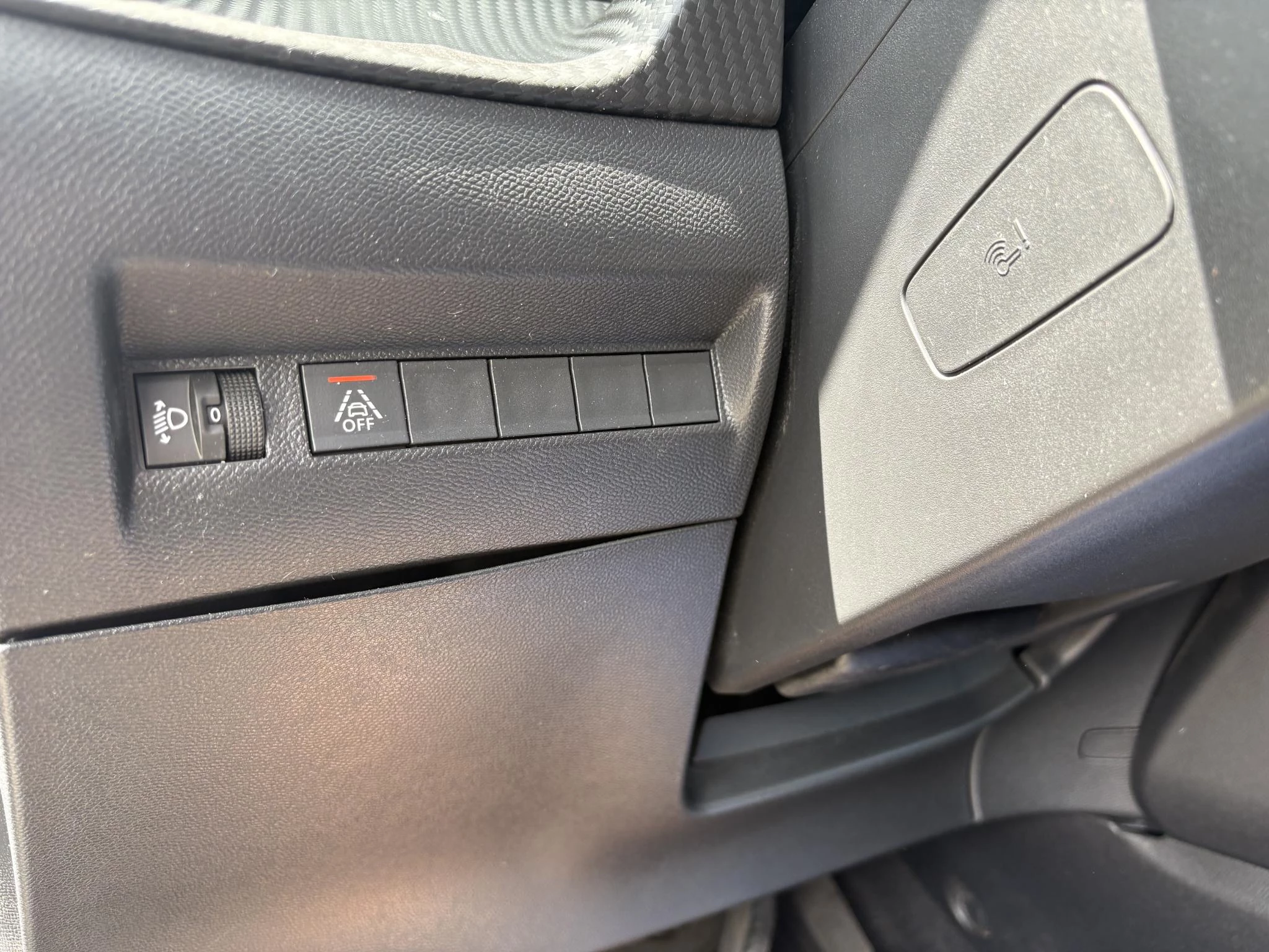 Peugeot e-208 EV Active 50 kWh