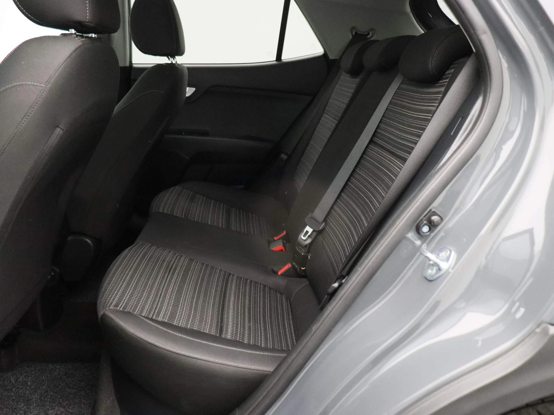 Kia-Stonic-image-7