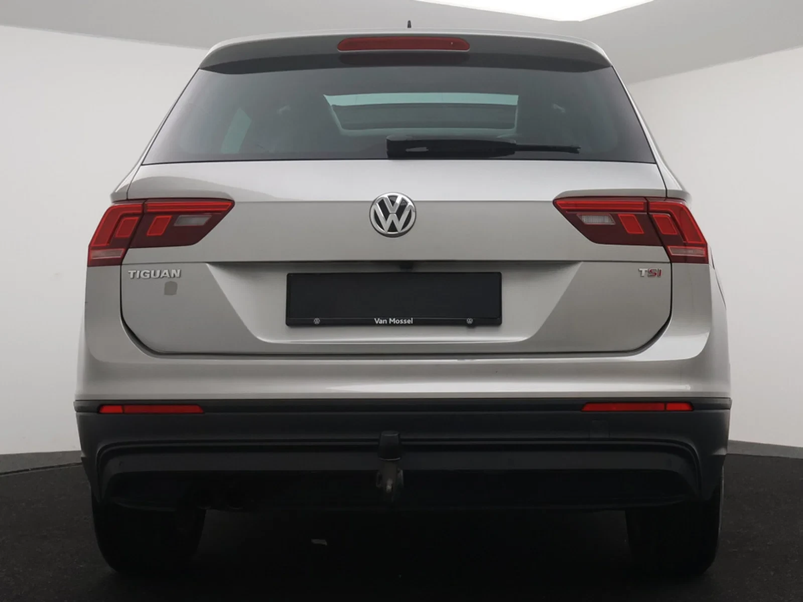 Volkswagen Tiguan Tiguan Comfortline 1.4TSI 150PK *TREKHAAK*LEDER*PANODAK*ACC*CAMERA*PDC*...*