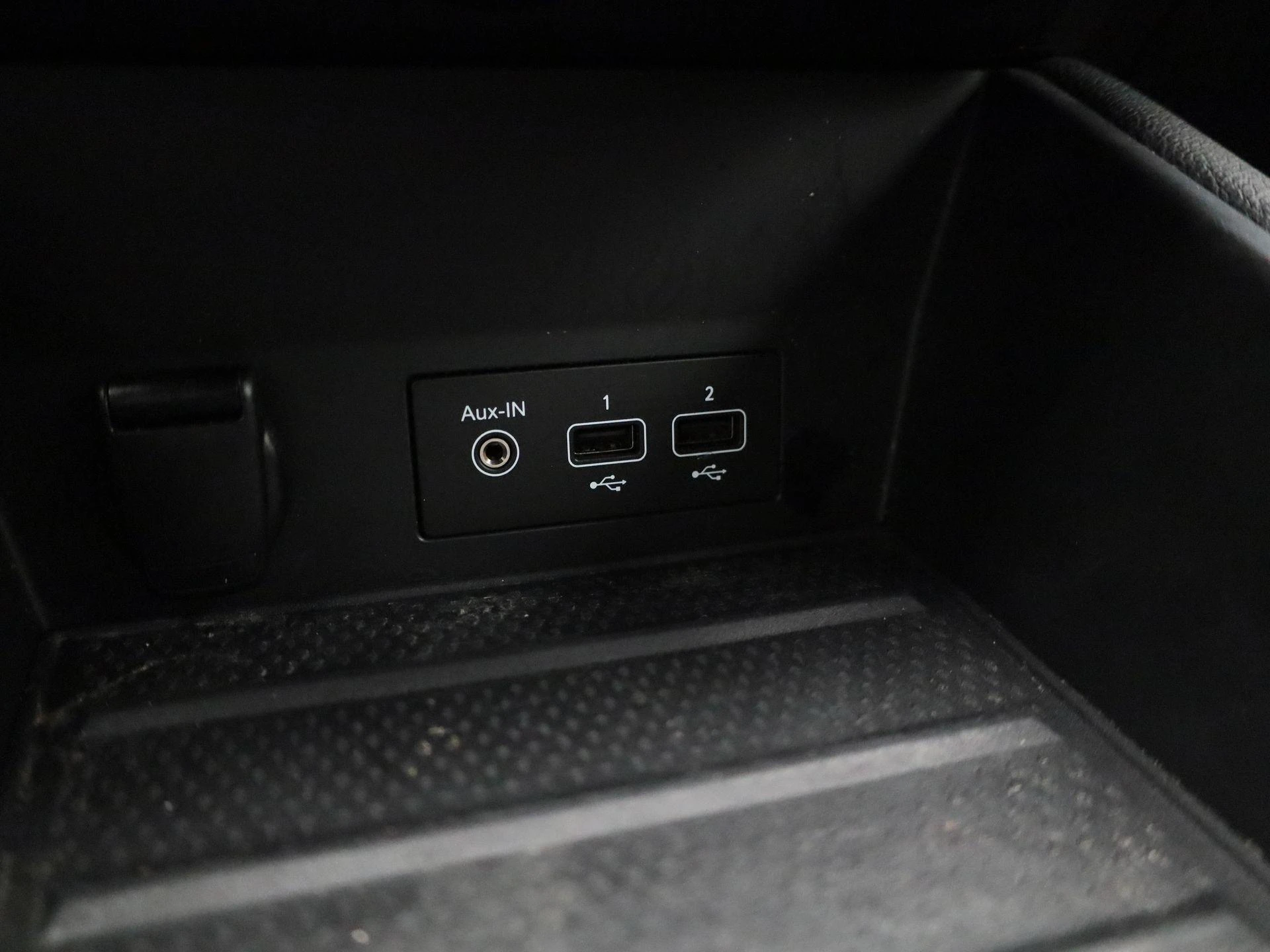 Renault-Captur-image-23