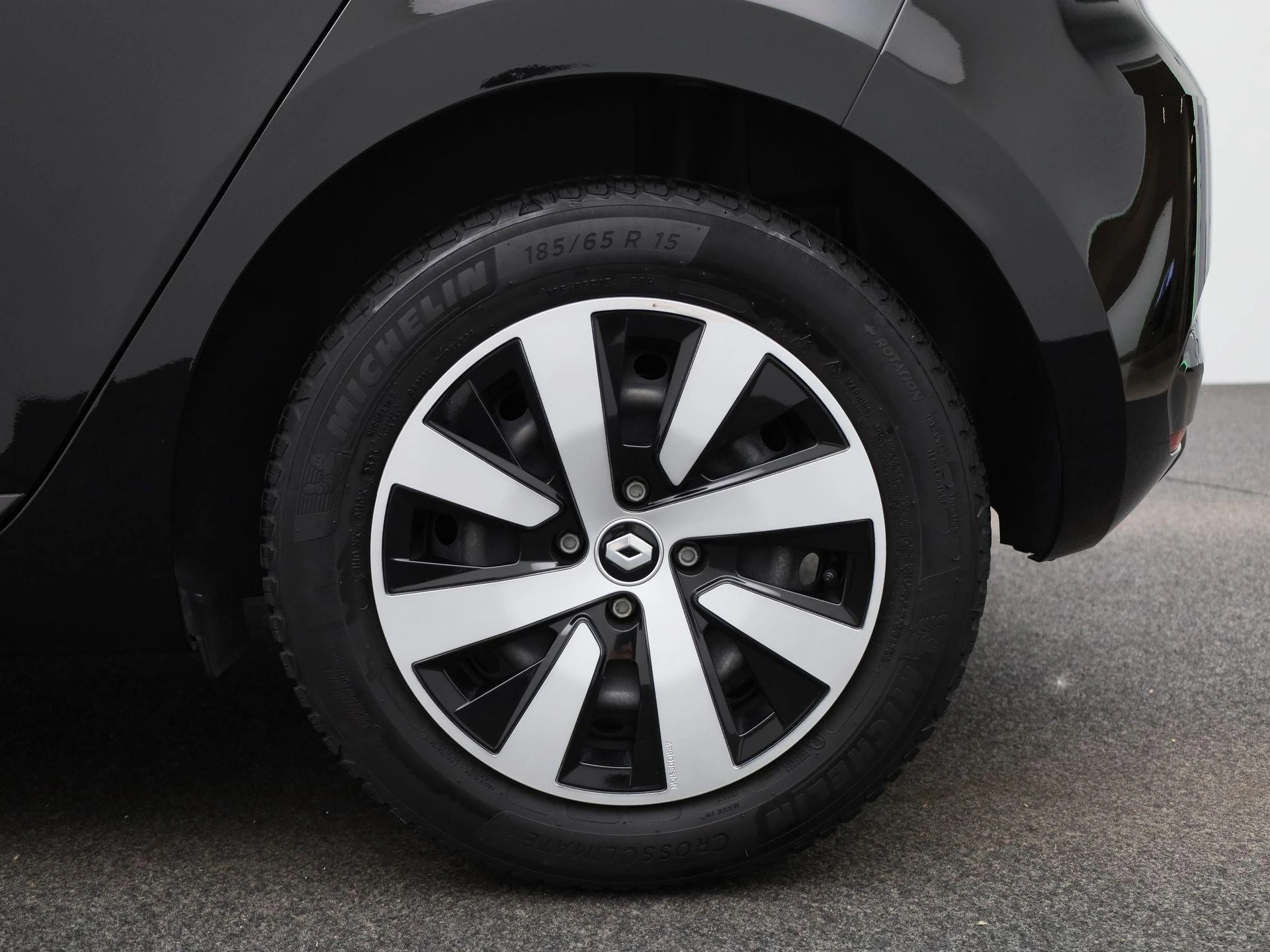 Renault-Clio-image-12