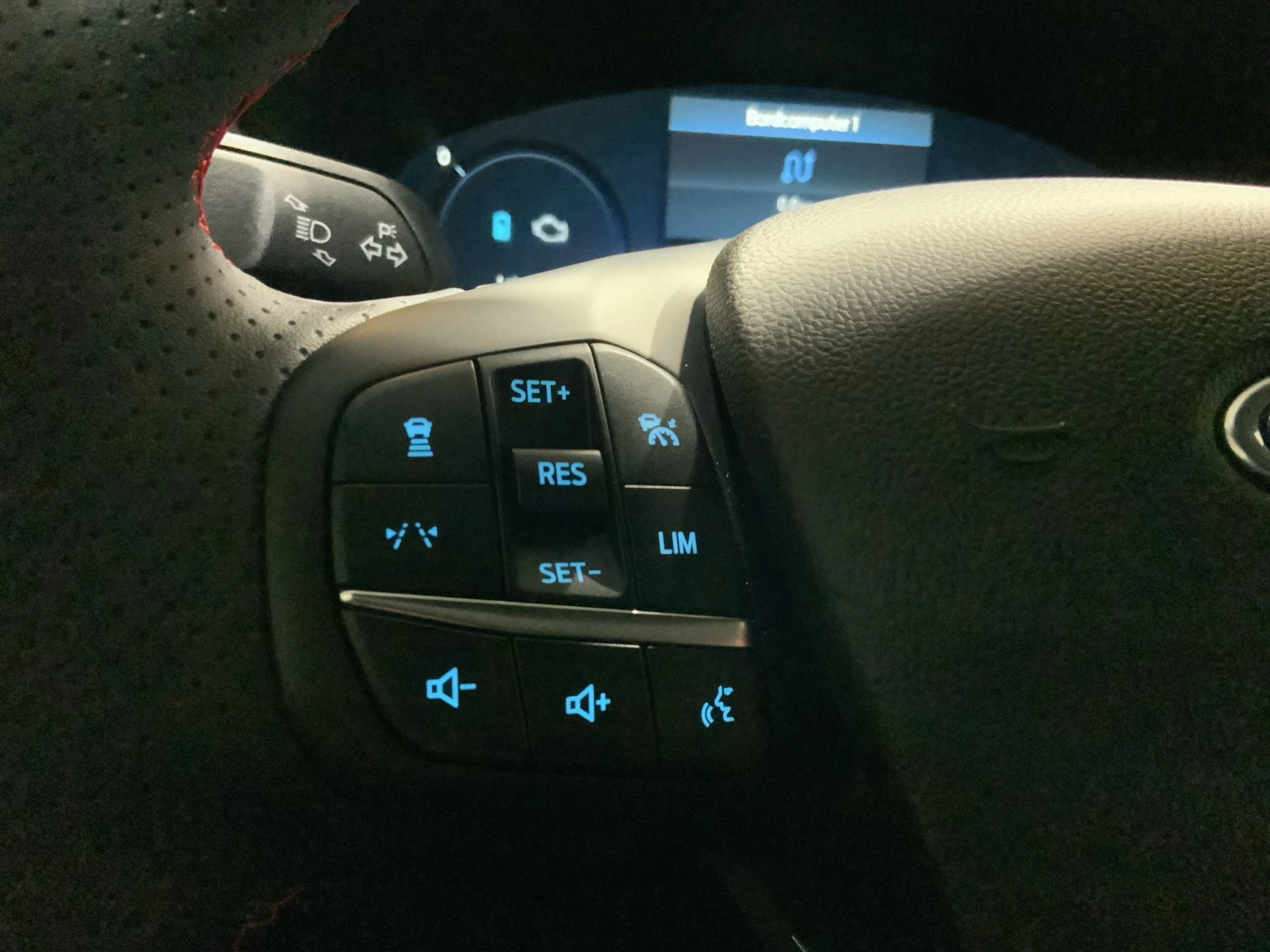 Ford-Kuga-image-19
