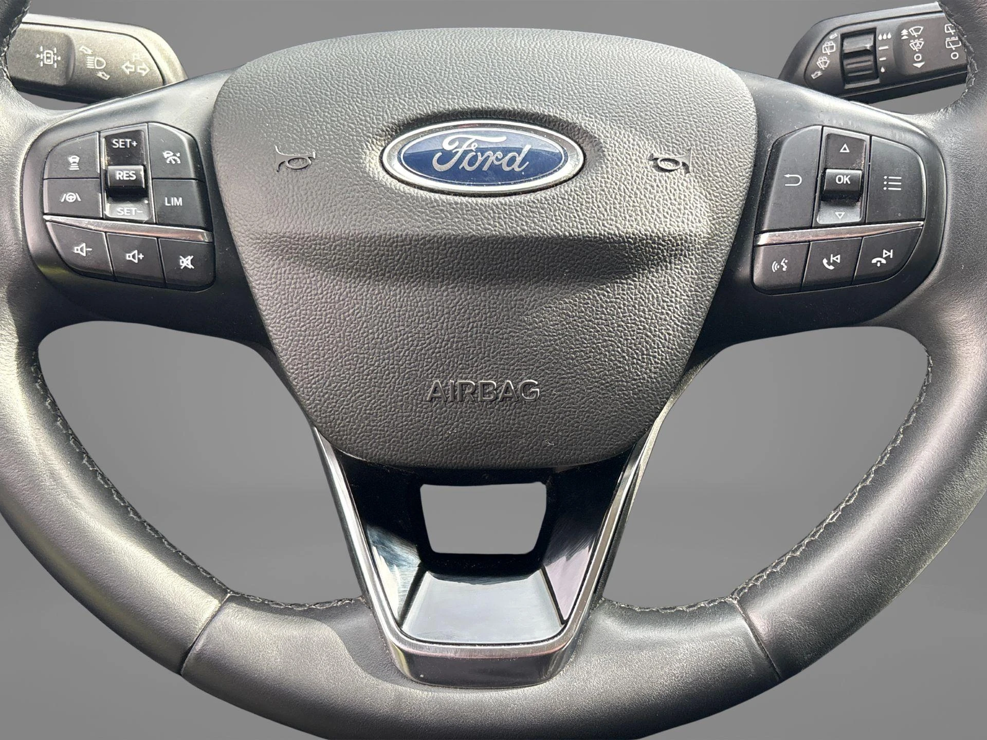 Ford-Kuga-image-34