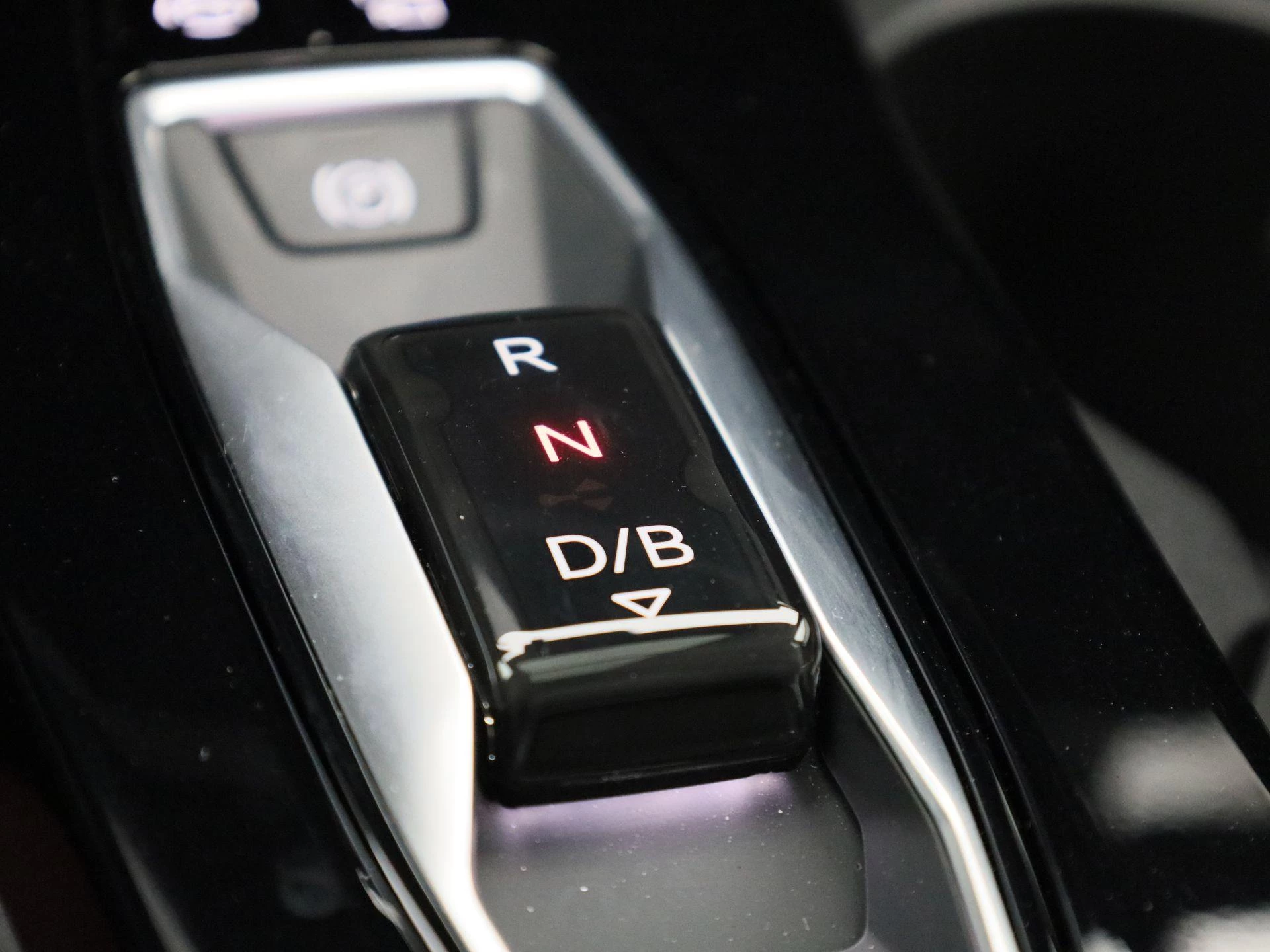 Audi-Q6 e-tron-image-18