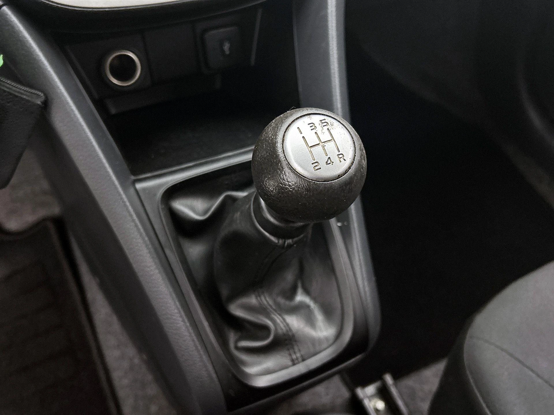 Suzuki-Celerio-image-13