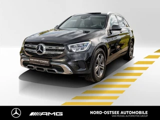 Mercedes-Benz GLC 300 4M DISTRO LED AHK PANO NAVI+ KAMERA ADV.