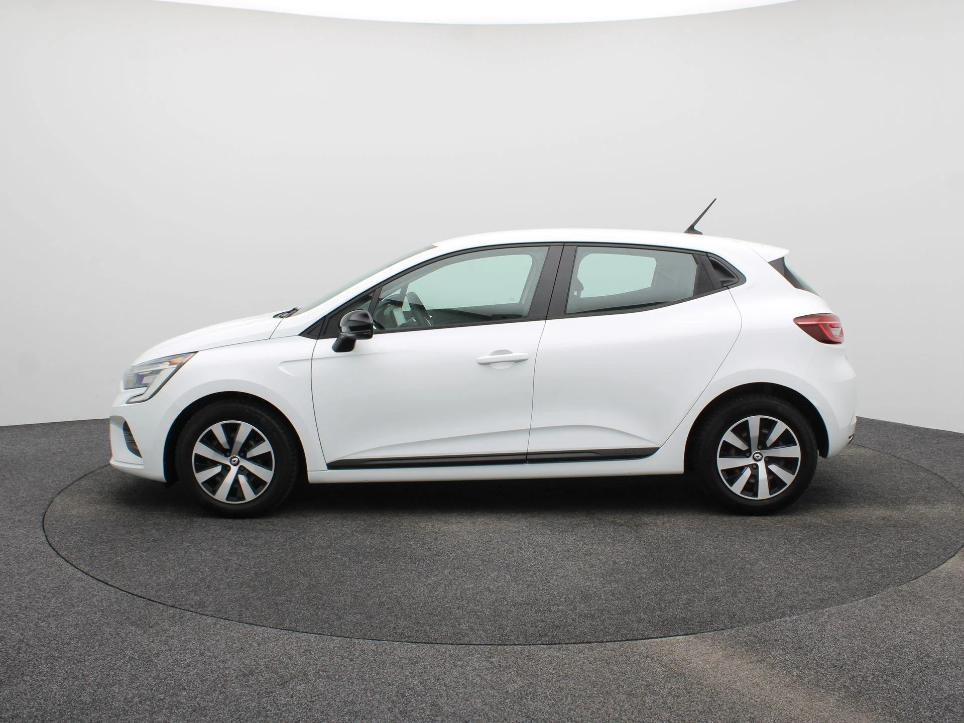 Renault-Clio-image-3