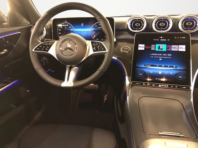 Mercedes-Benz C-Klasse 180 AVANTGARDE MEMORY AHK SOUND WINTER-PAKET AVANTGARDE