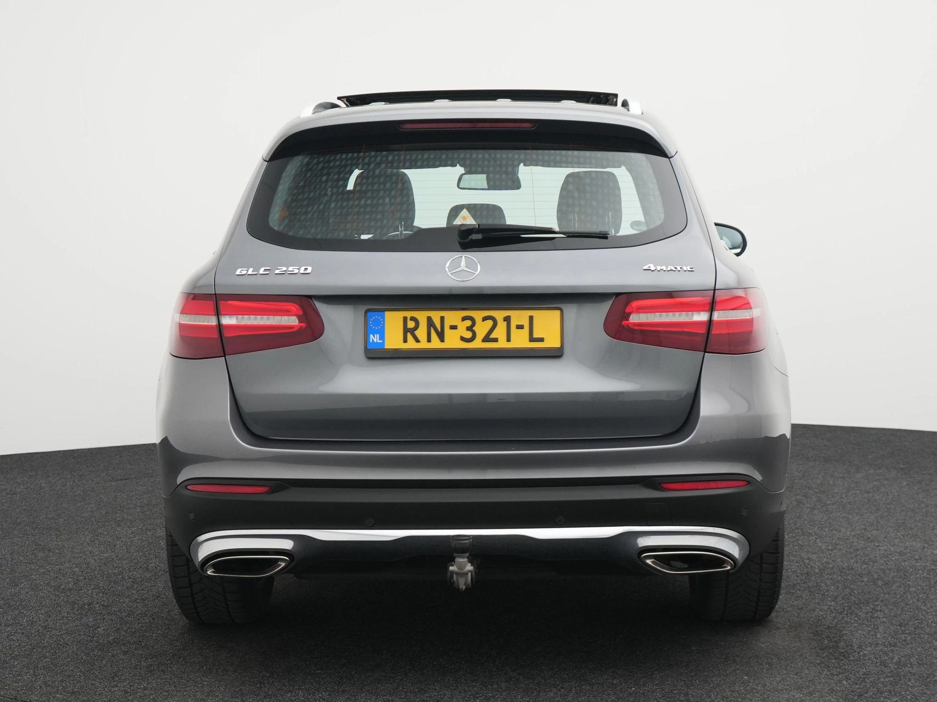 Mercedes-Benz-GLC-image-4