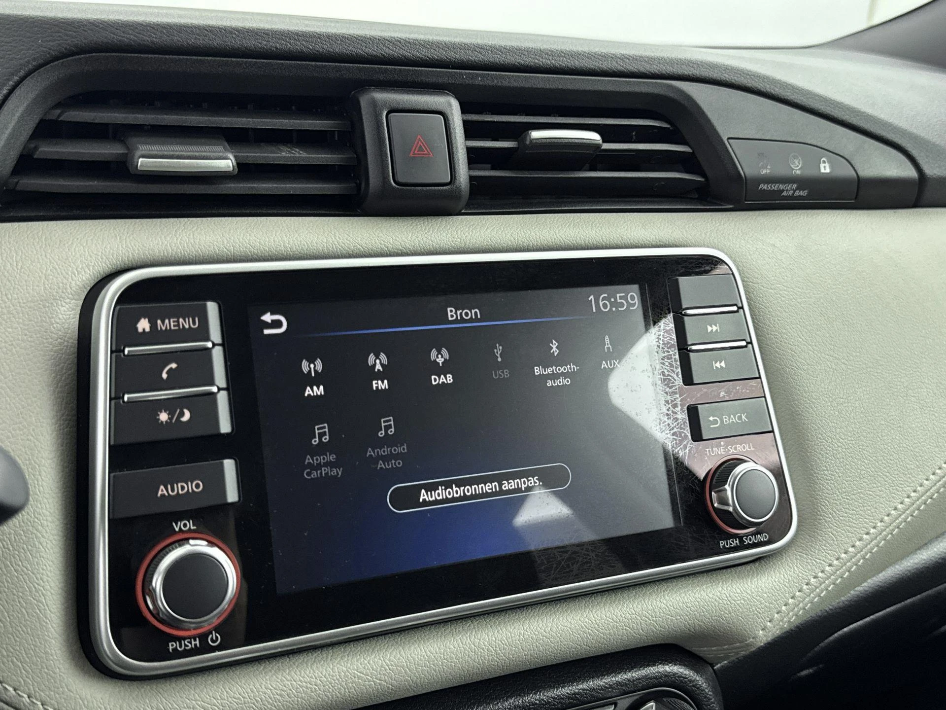 Nissan-Micra-image-10