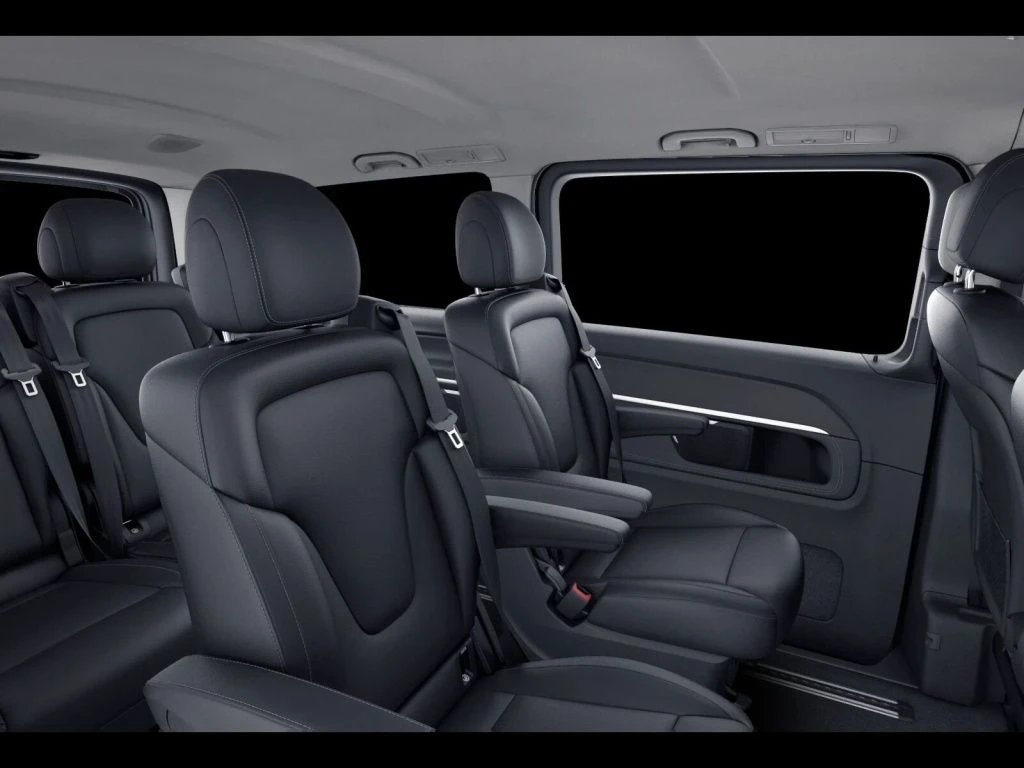Mercedes-Benz-V-Klasse 250 d-image-9