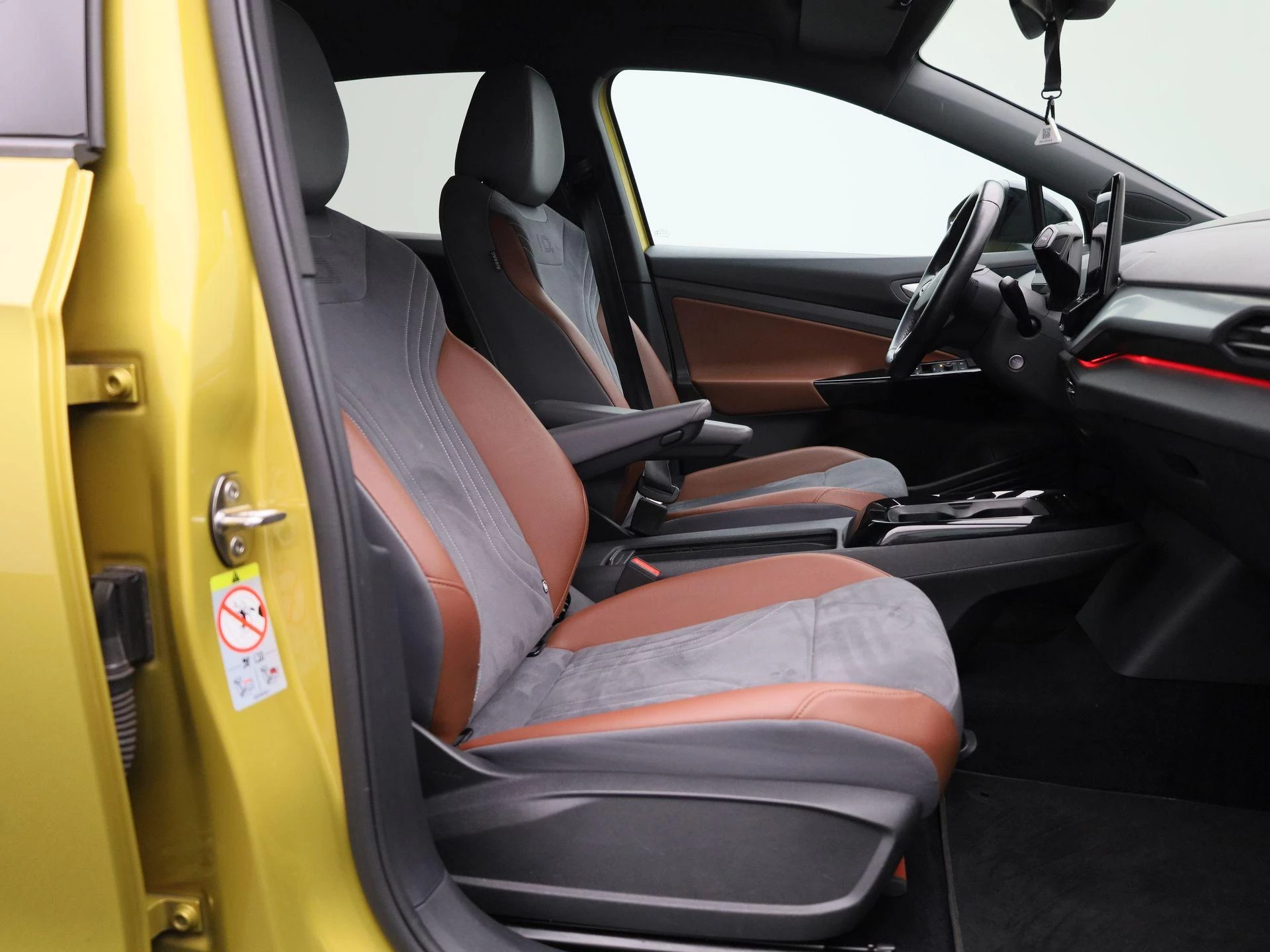 Volkswagen-ID.4-image-34