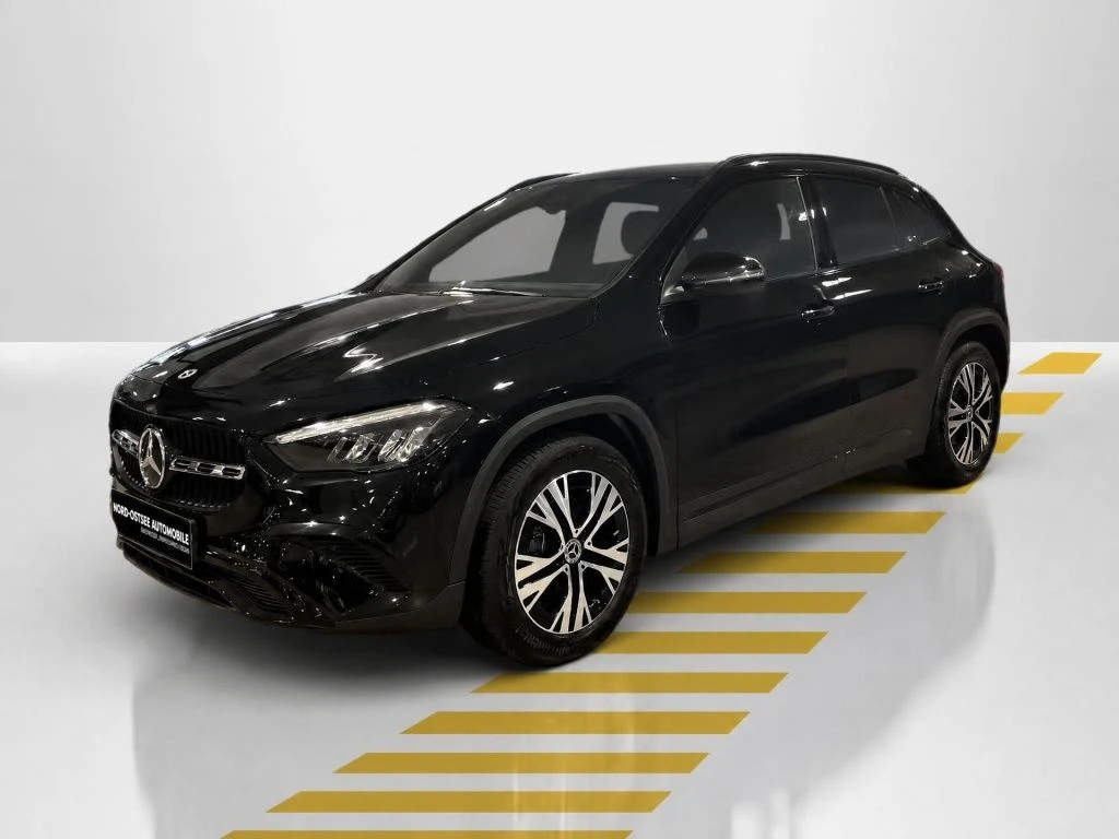 Mercedes-Benz-GLA 200 d-image-3