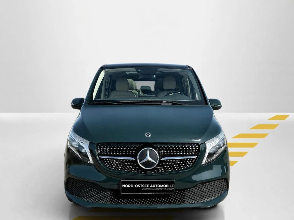 Mercedes-Benz-V-Klasse 300-image-3
