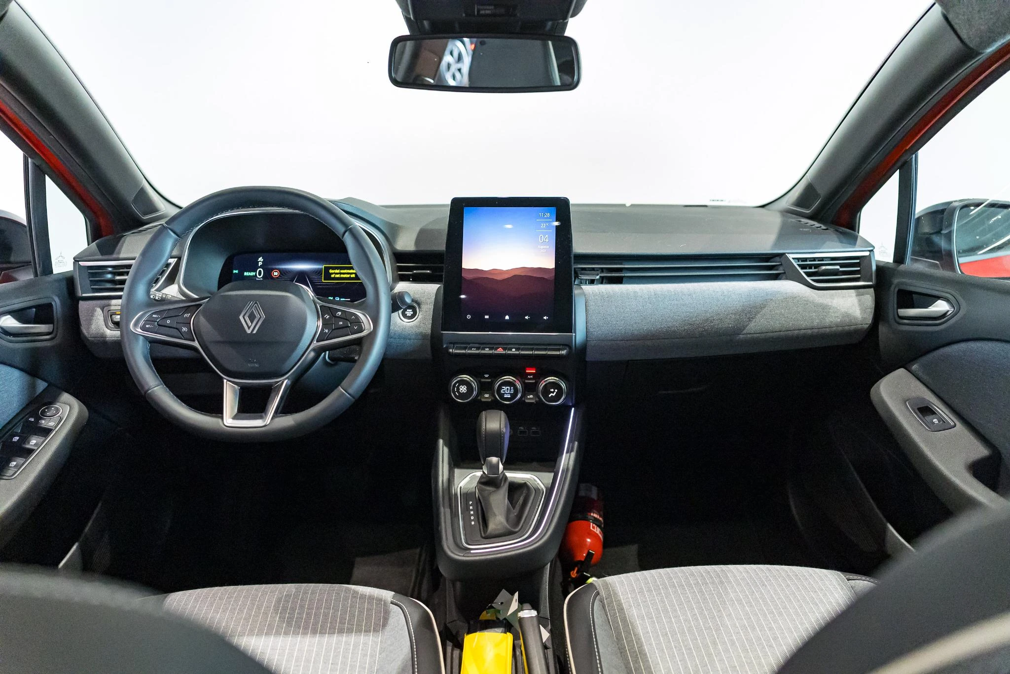 Renault-Clio-image-12