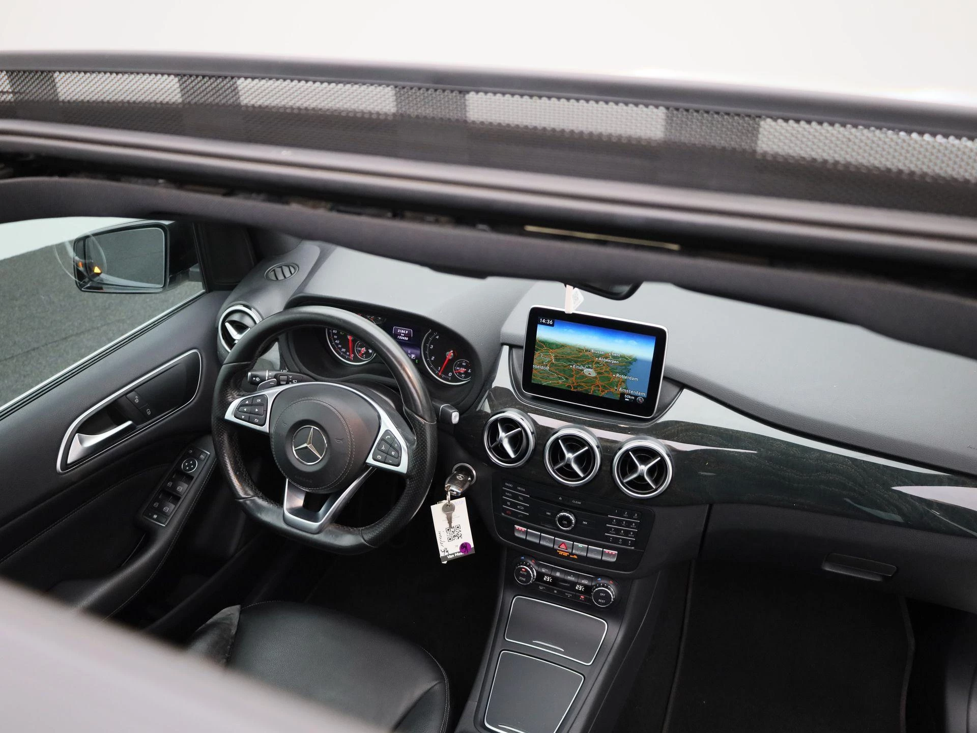 Mercedes-Benz-B-Klasse-image-34