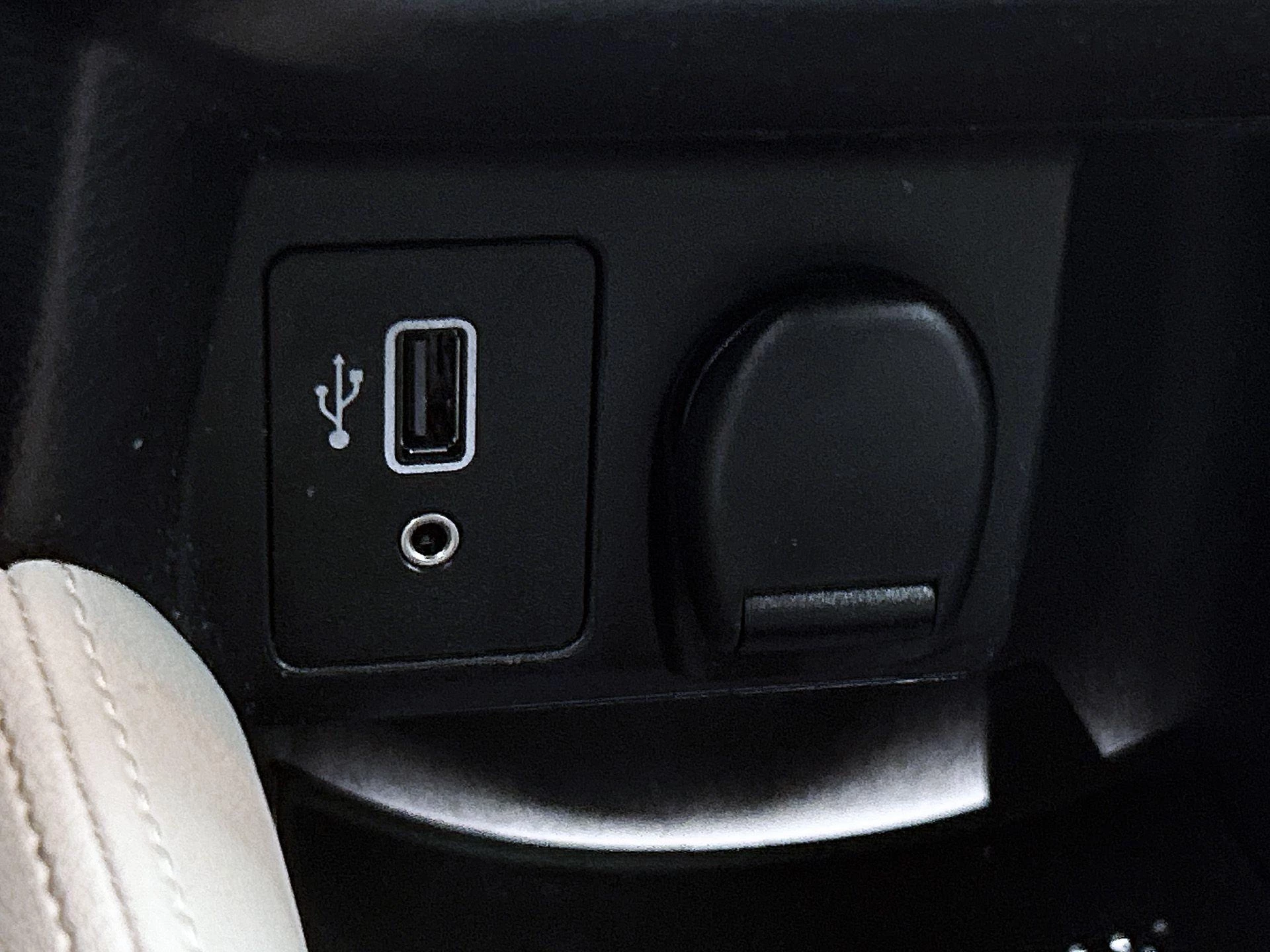 Nissan Micra 1.0 IG-T N-Connecta