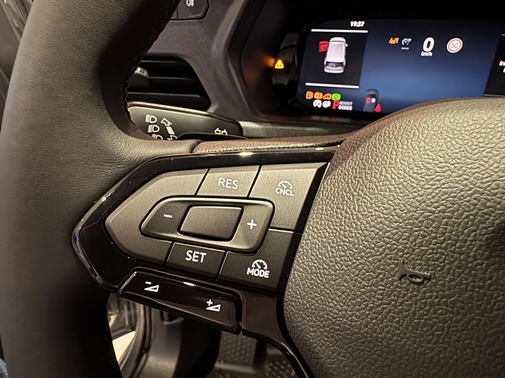 Ford-Transit Connect-image-18