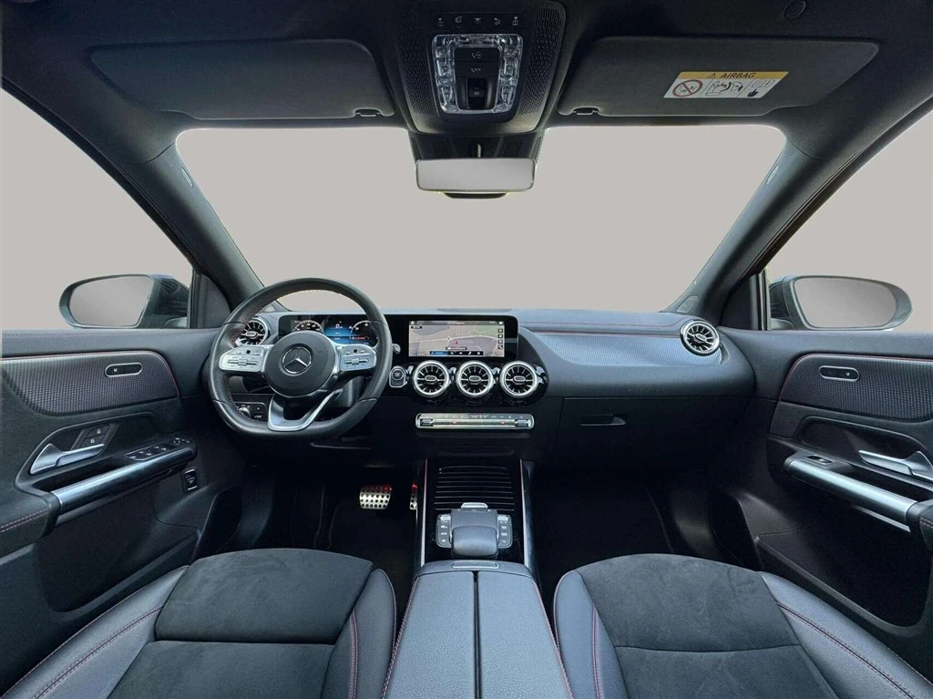 Mercedes-Benz-EQA-image-12
