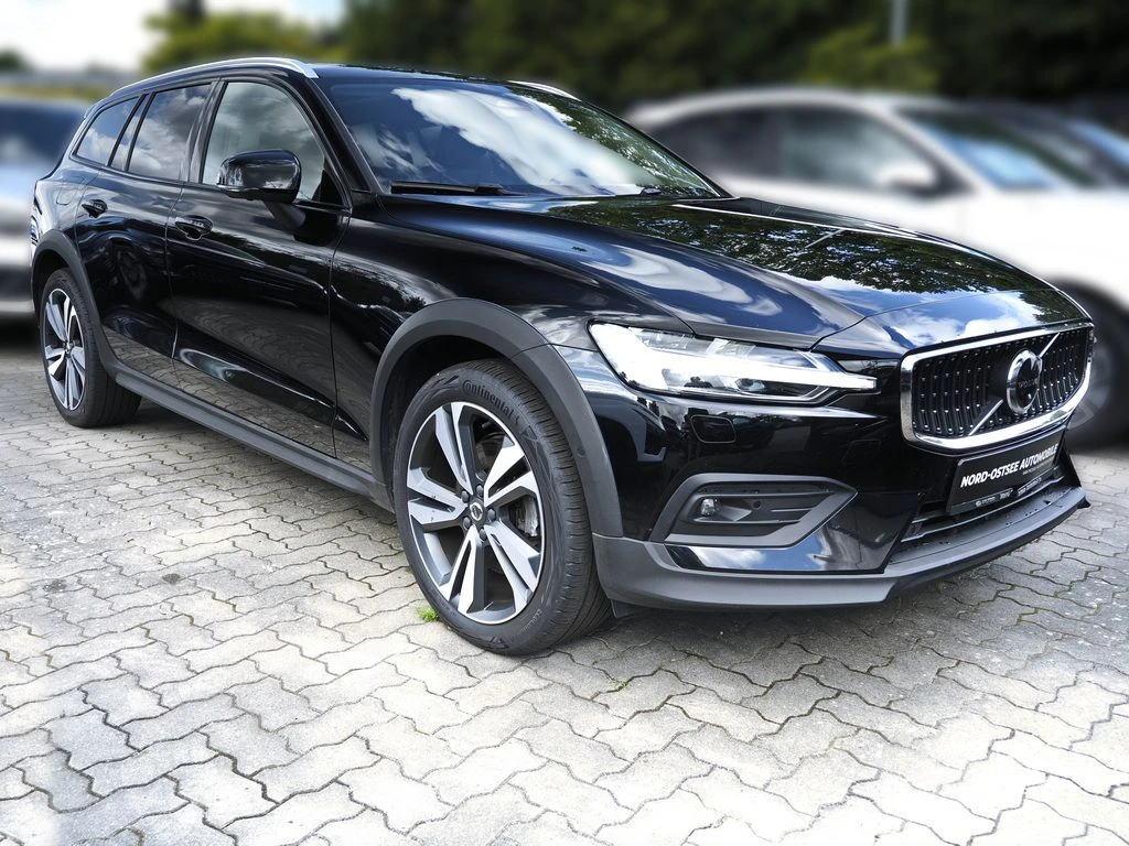 Volvo-V60-image-2