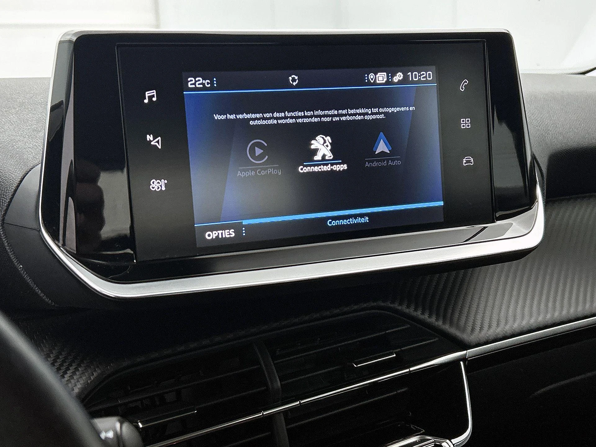 Peugeot-2008-image-16
