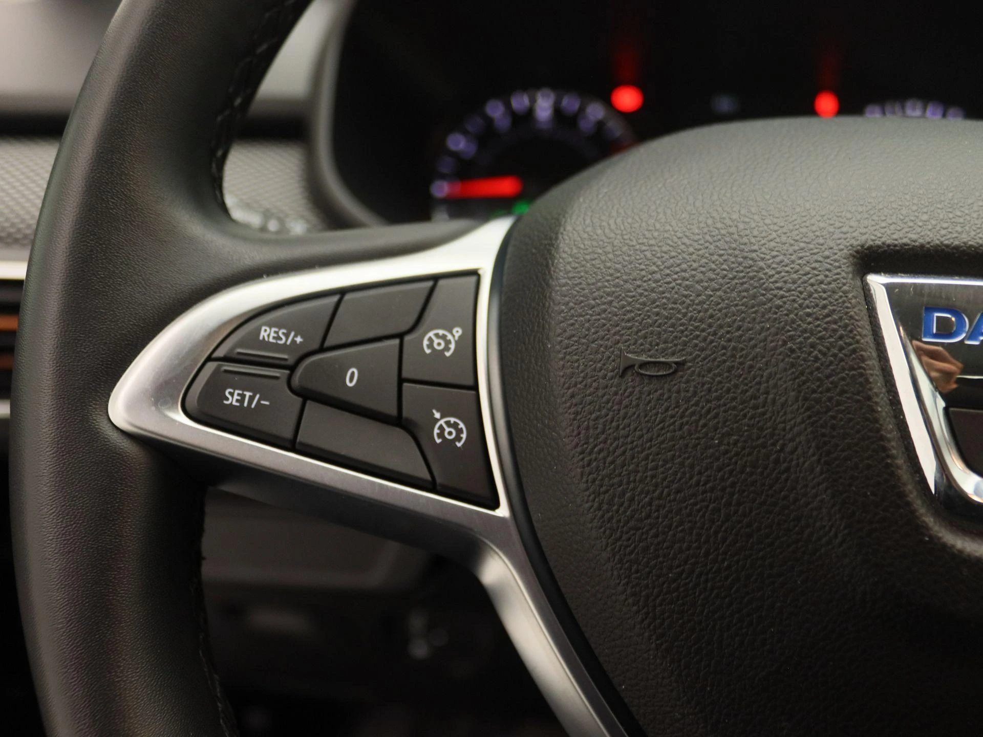 Dacia-Sandero-image-18