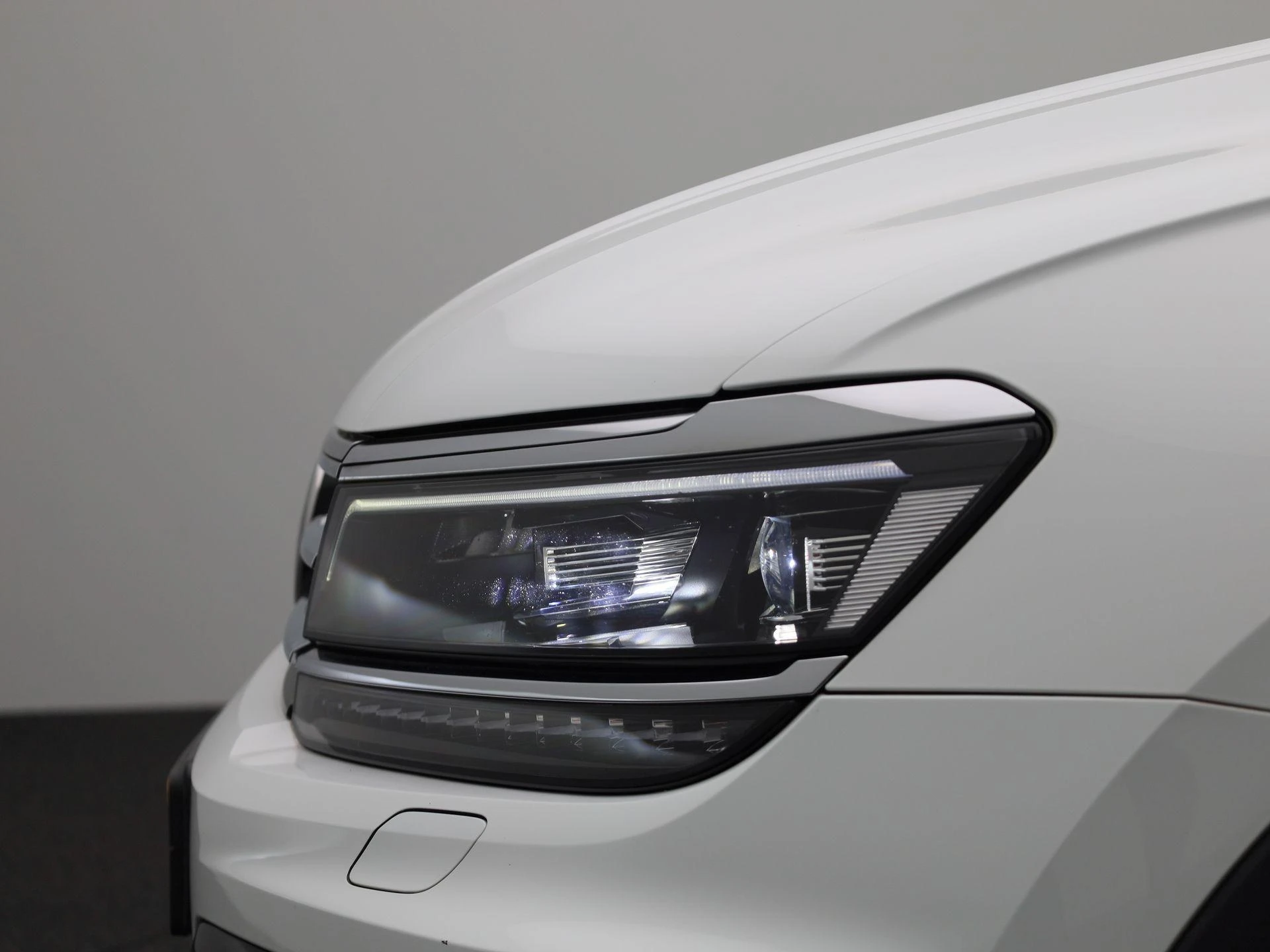 Volkswagen-Tiguan-image-15