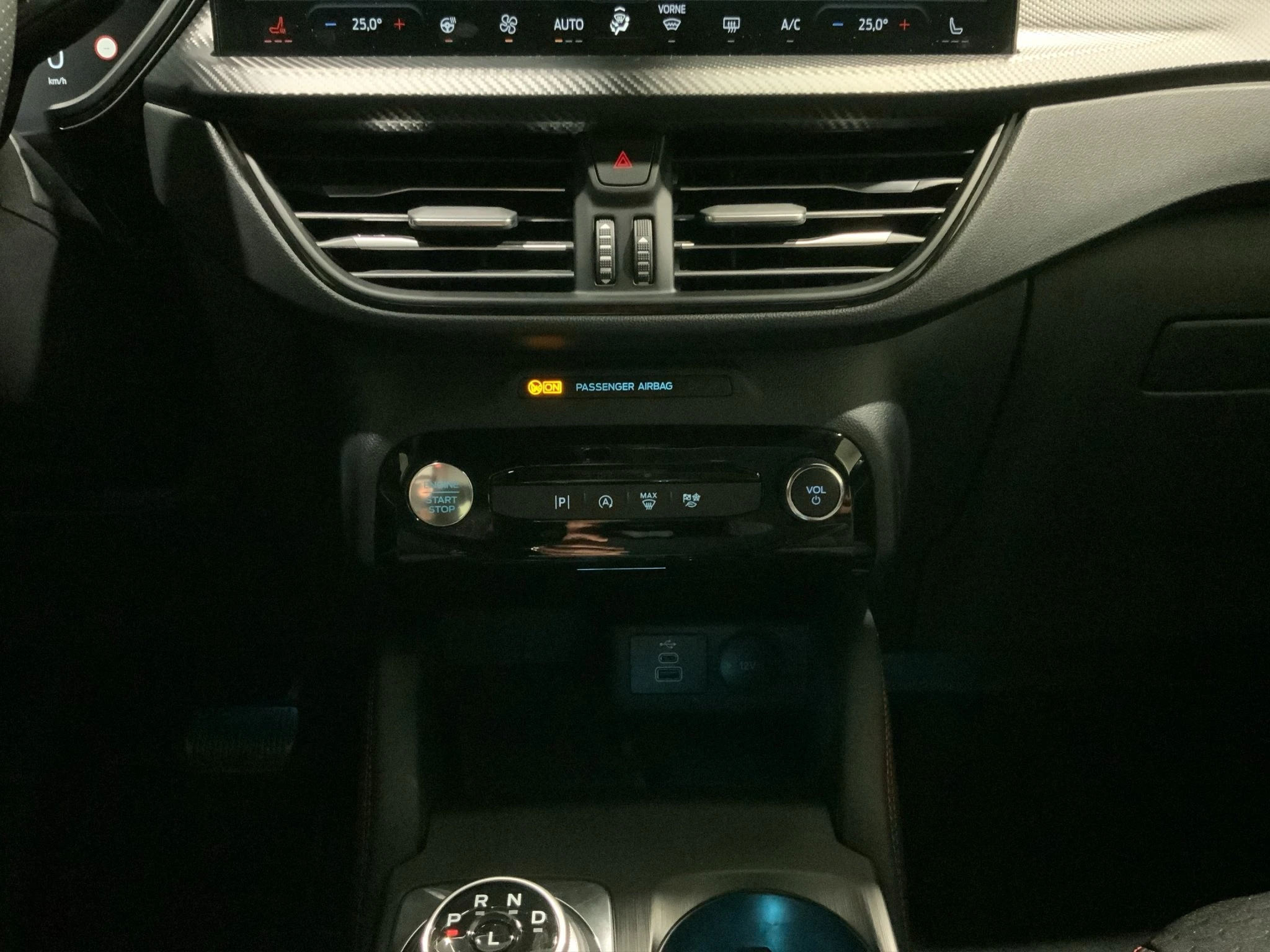 Ford-Kuga-image-13