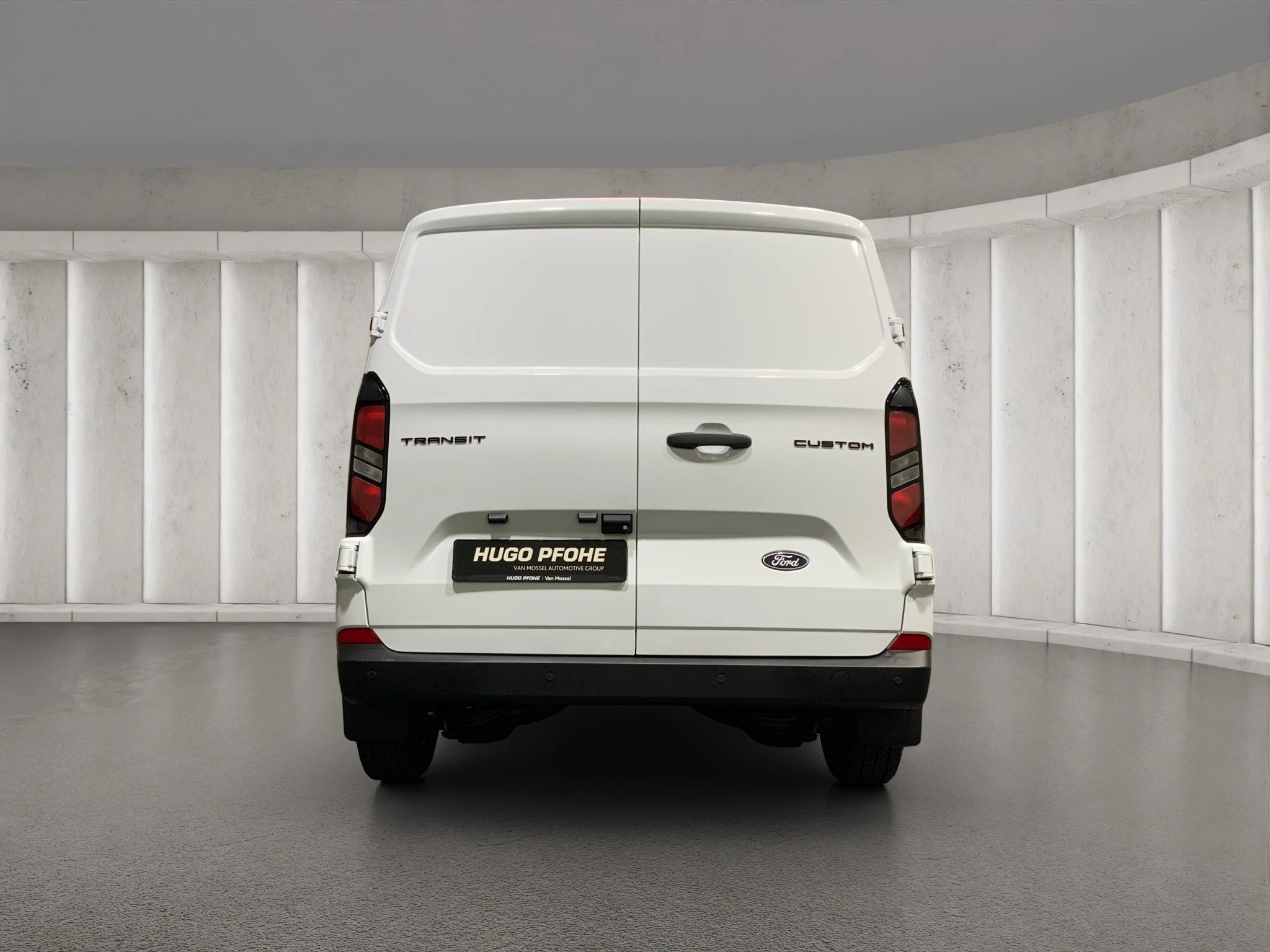Ford-Transit Custom-image-3