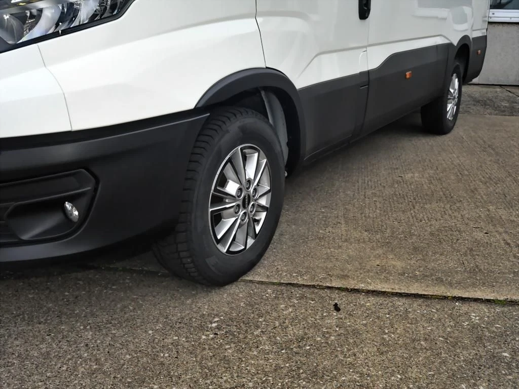Iveco-Daily-image-4