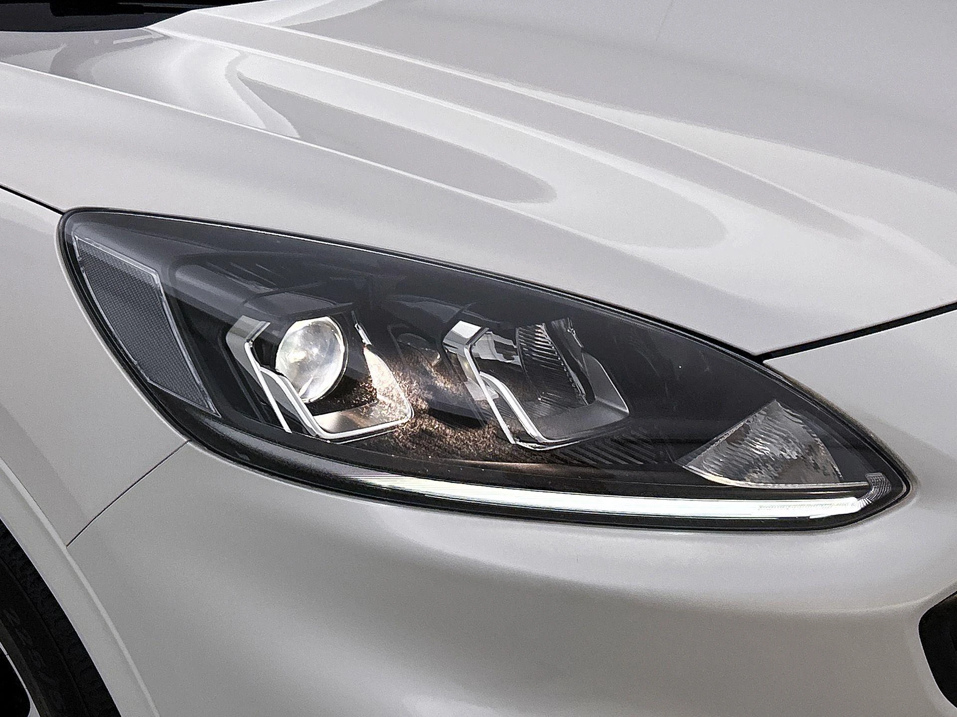 Ford-Kuga-image-24