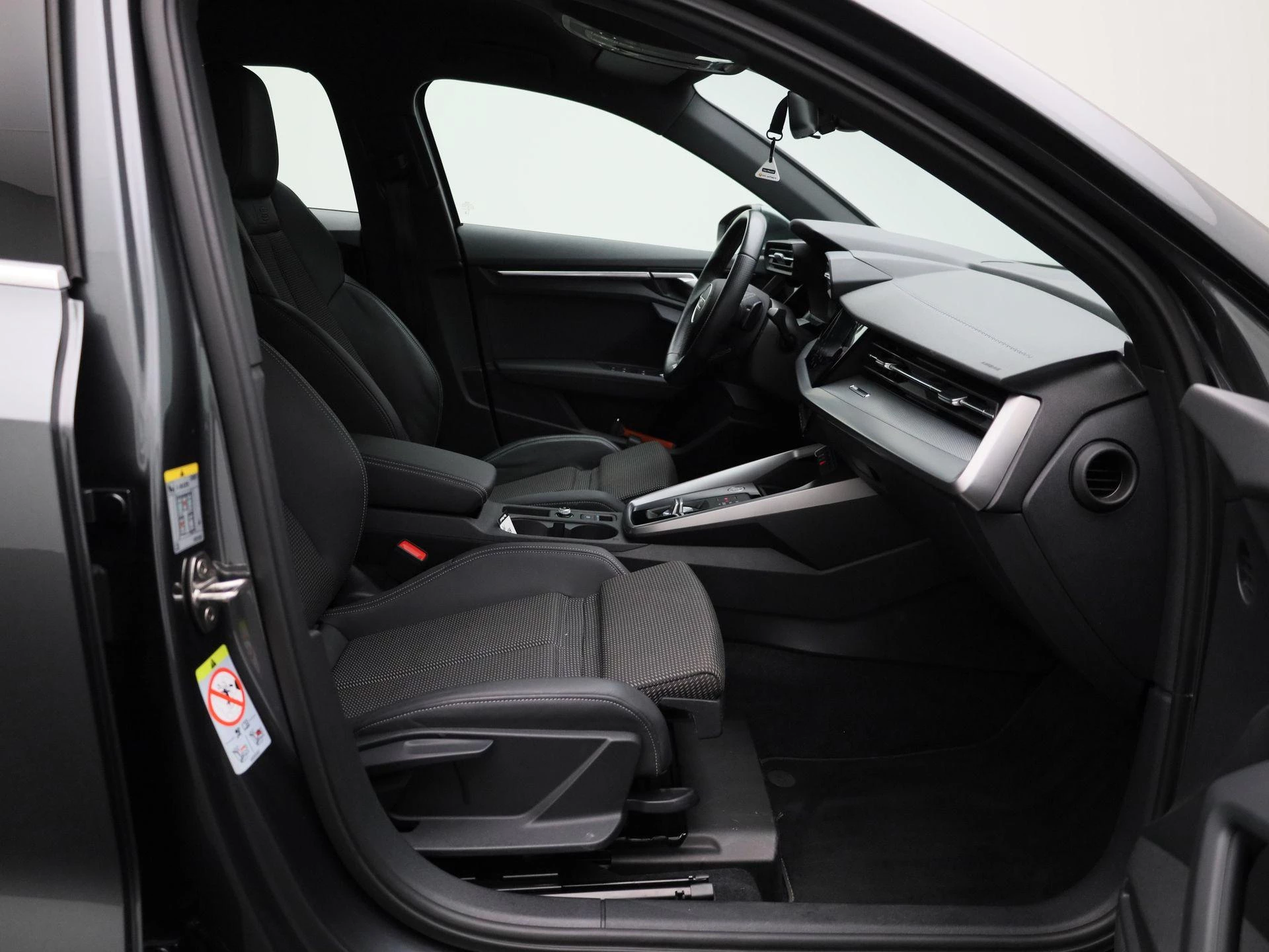 Audi A3 Sportback 30 TFSI S edition 110 PK