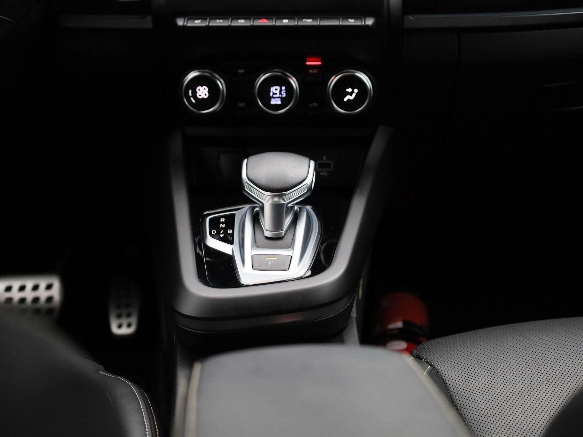 Renault-Arkana-image-9
