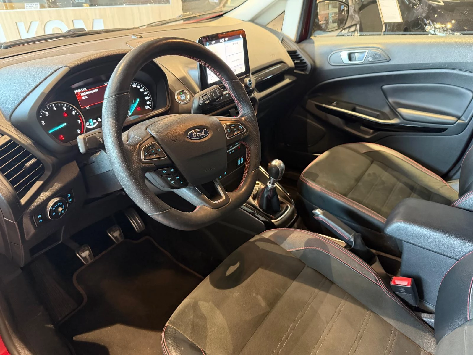 Ford-EcoSport-image-8