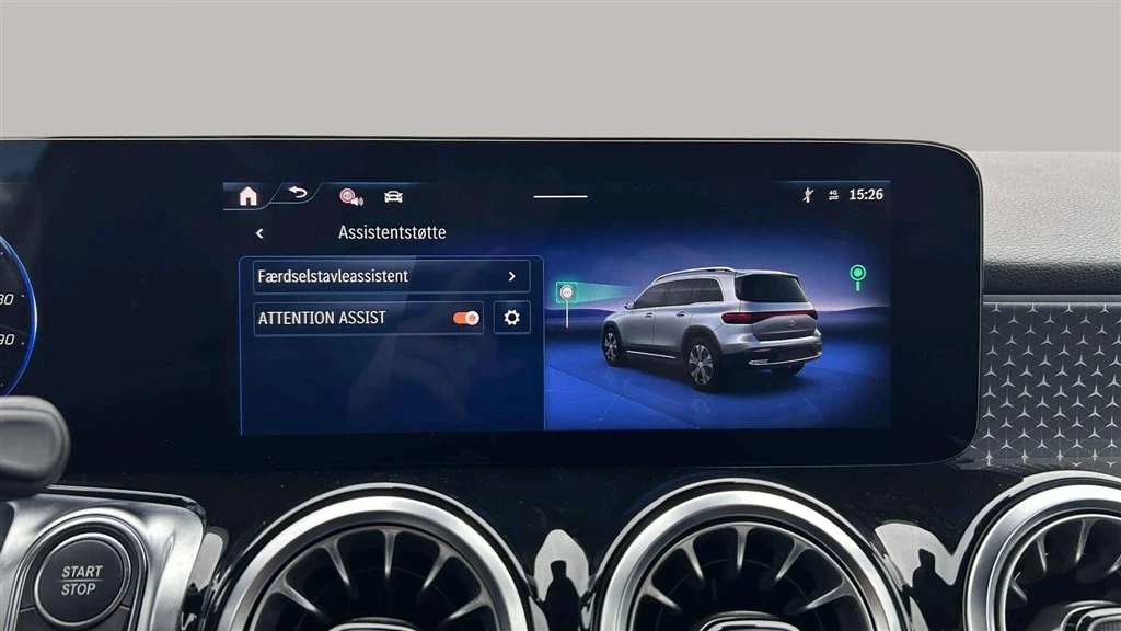 Mercedes-Benz-EQB-image-17
