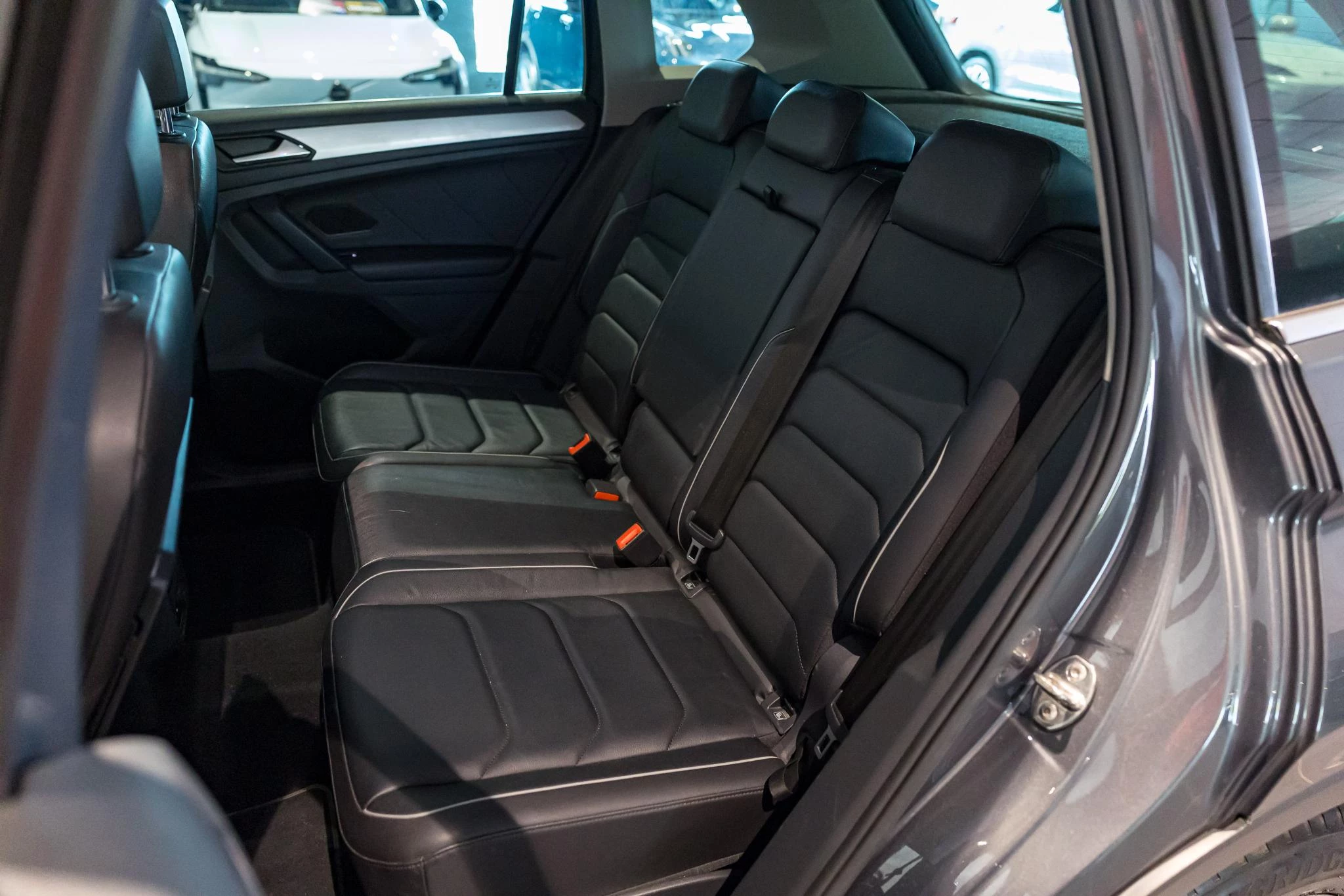 Volkswagen Tiguan 1.5 TSI DSG | Pano Dak | Carplay | ACC | Zetelverw