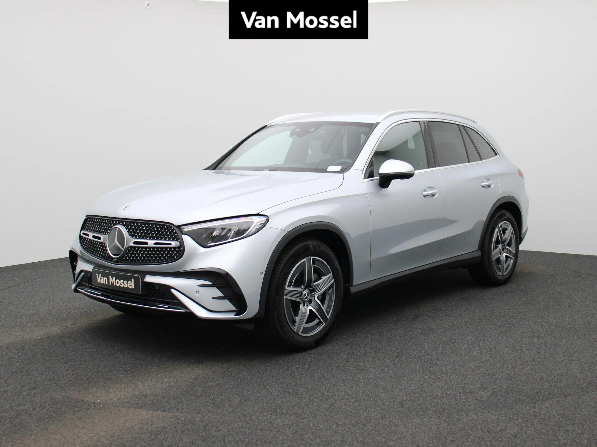 Mercedes-Benz-GLC-image-0