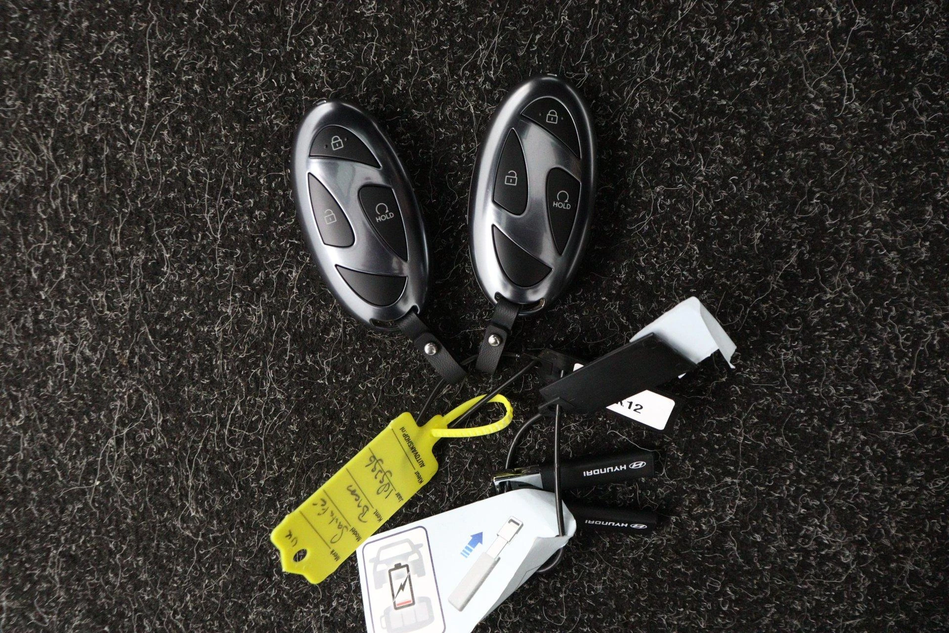 Hyundai-Santa Fe-image-26
