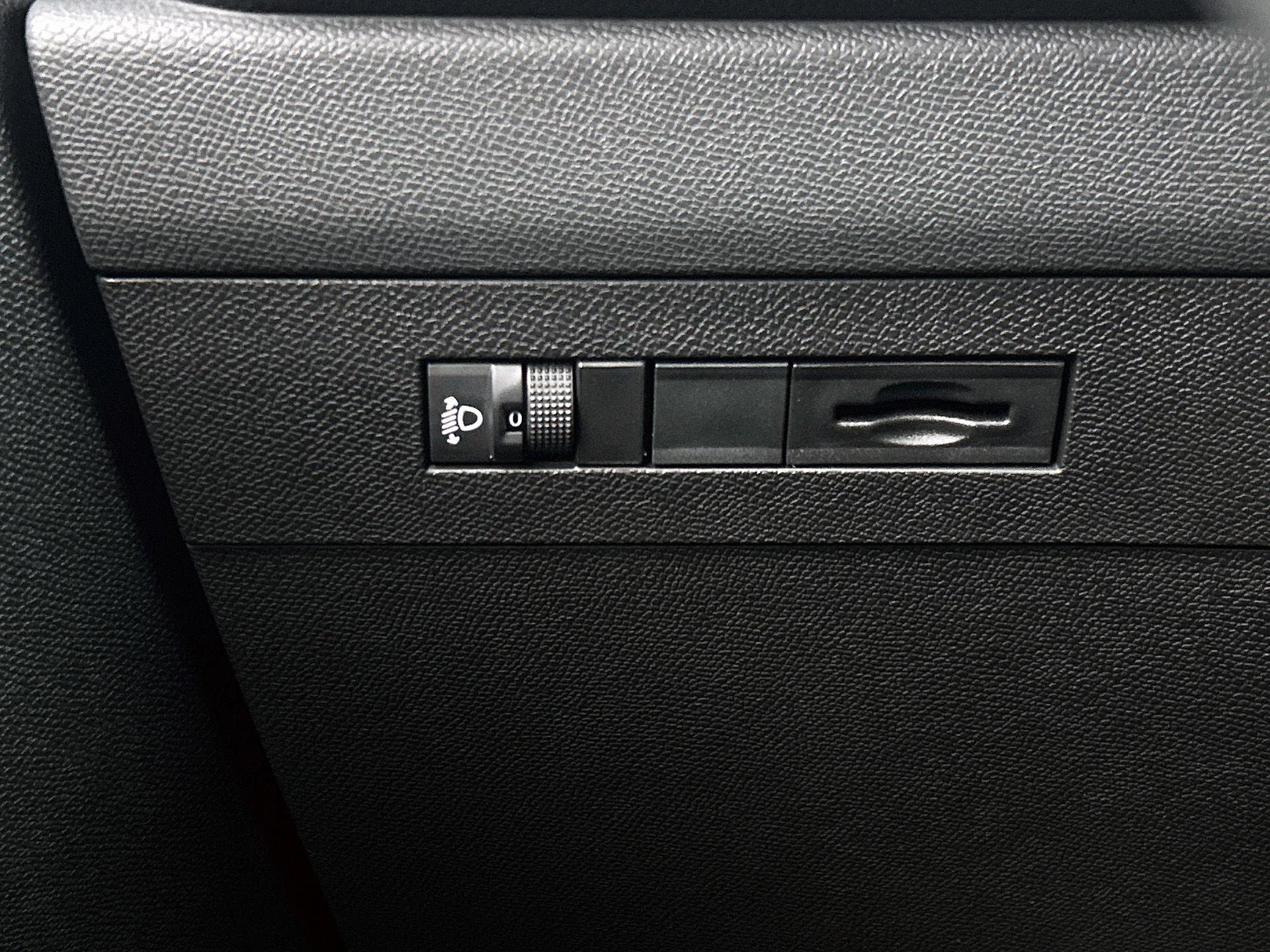 Opel-Astra-image-23