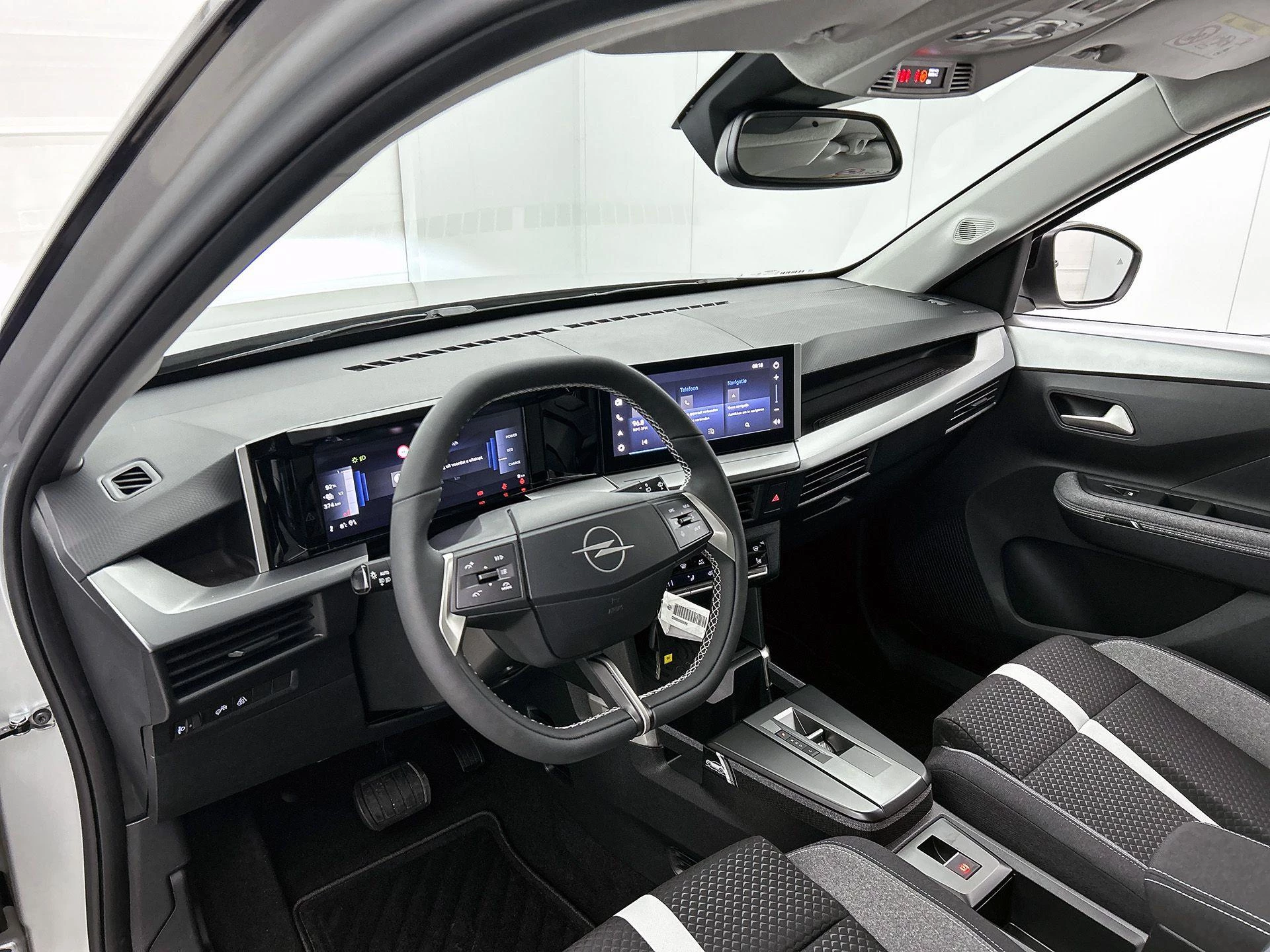 Opel-Frontera-image-20