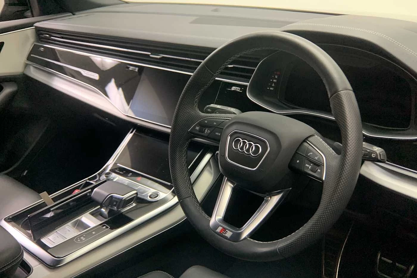 Audi-Q8-image-5