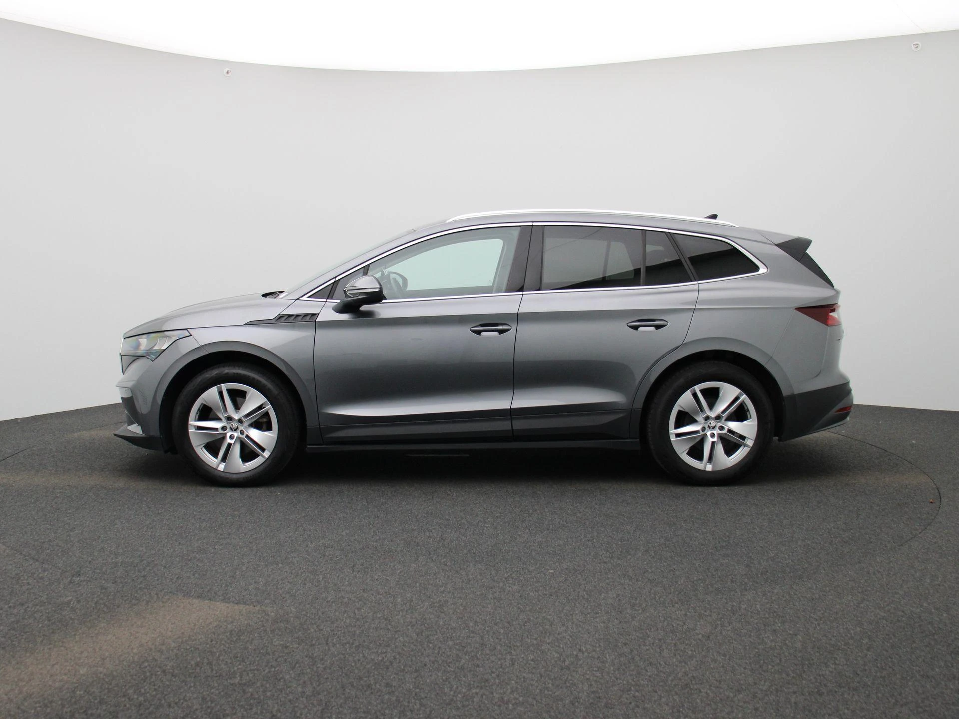 Škoda-Enyaq iV-image-3