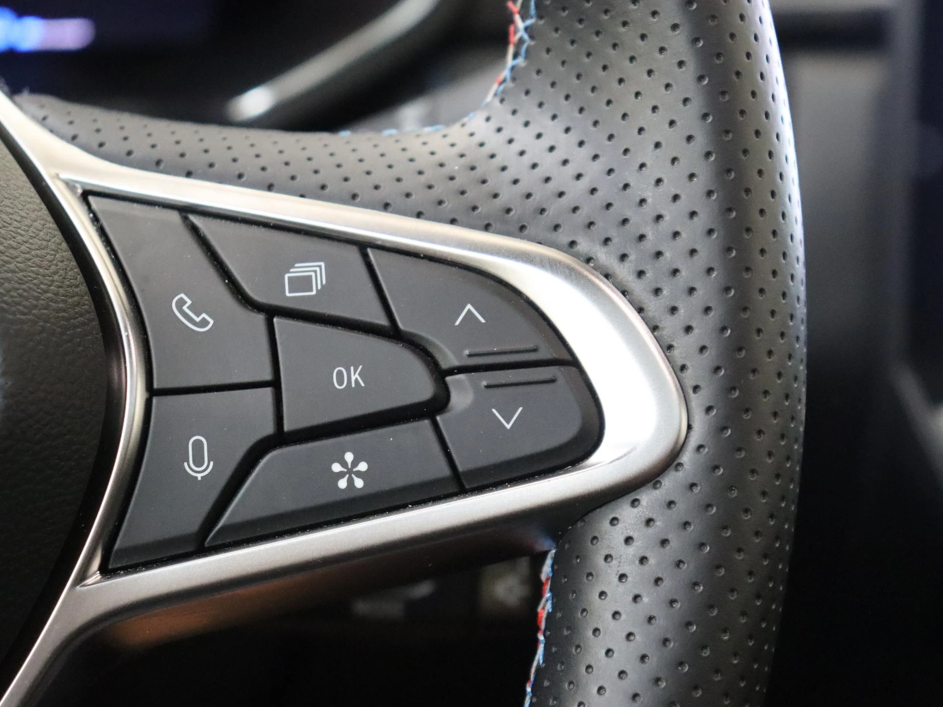Renault-Captur-image-13