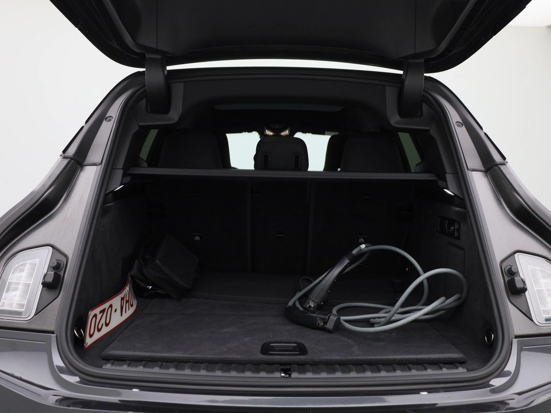 BMW-iX-image-12