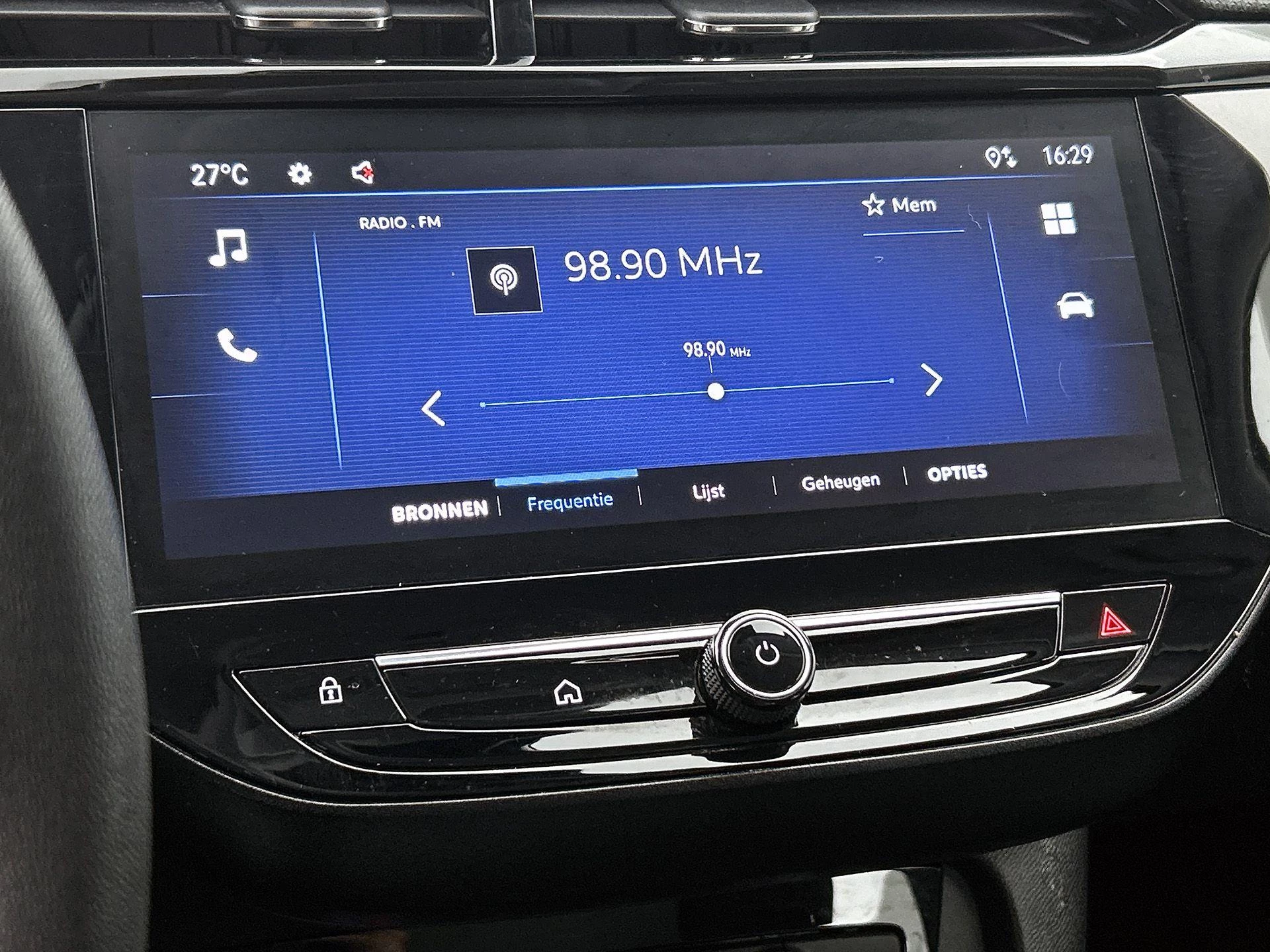 Opel-Corsa-image-6